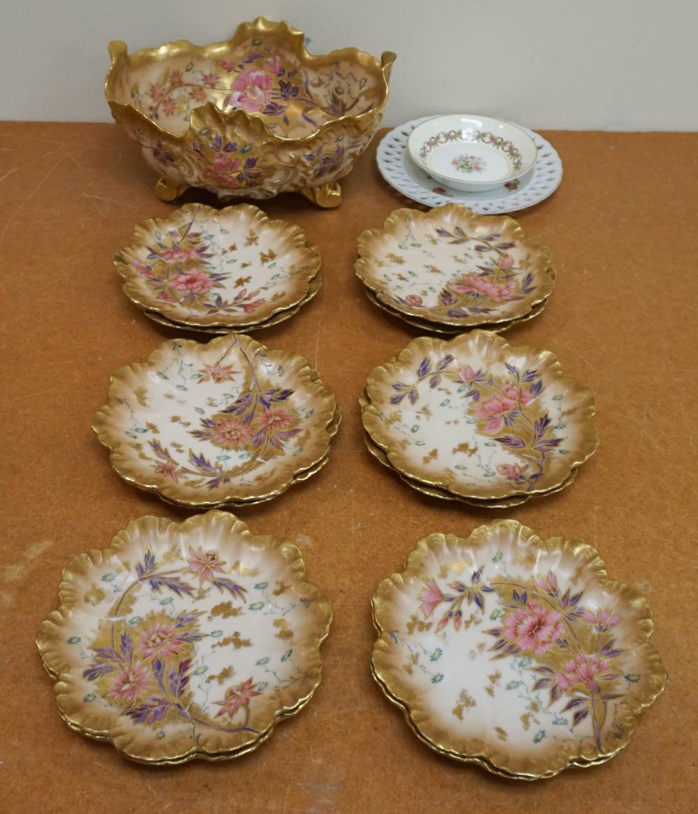 LIMOGES GILT PORCELAIN CENTERPIECE 2e6465