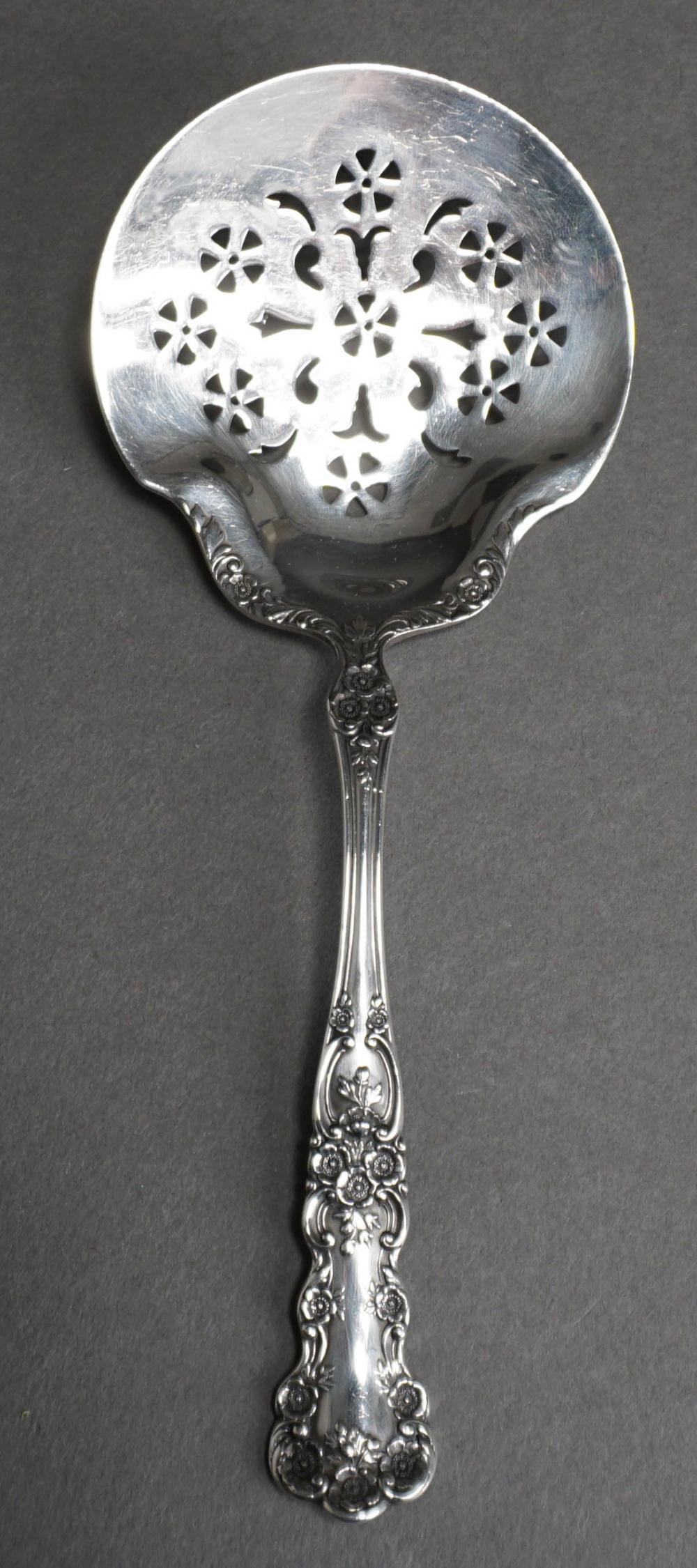 GORHAM STERLING SILVER 'BUTTERCUP'