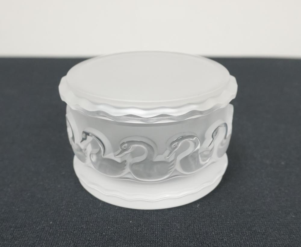 LALIQUE SWAN RELIEF CRYSTAL LIDDED