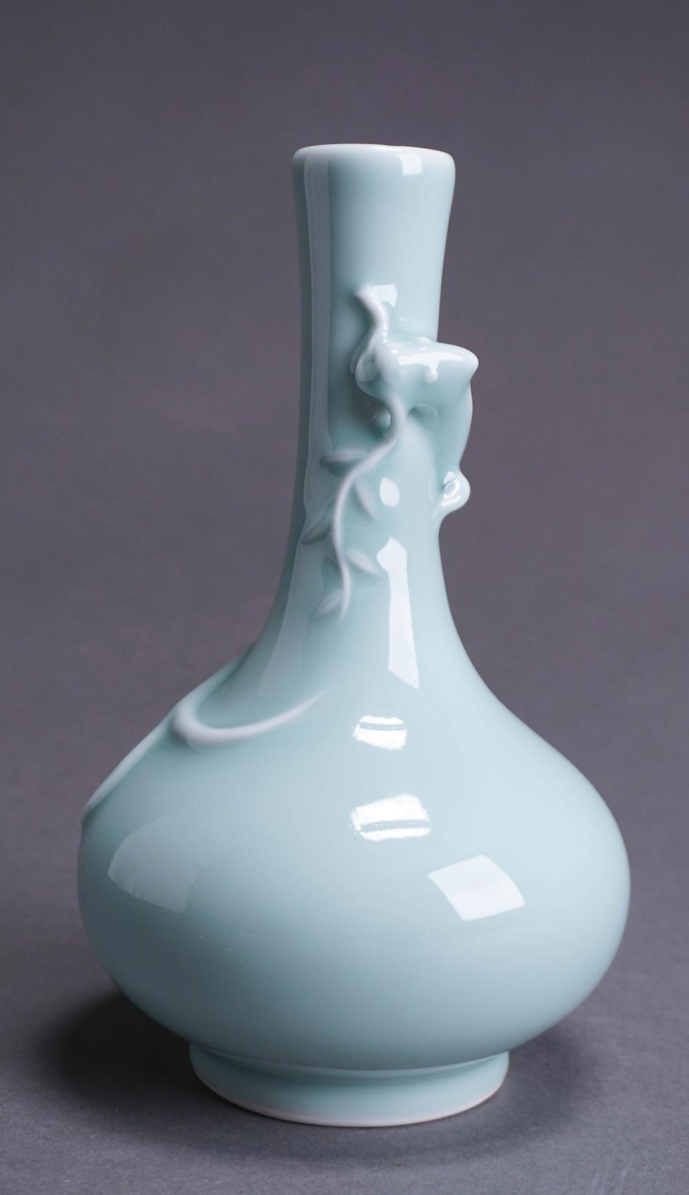 CHINESE CELADON GLAZE DRAGON VASE,