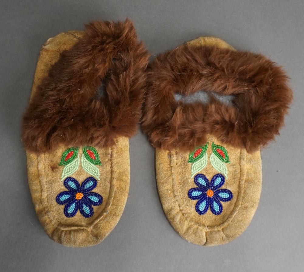 PAIR ITALIAN SUEDE AND FUR MOCCASINS 2e665a