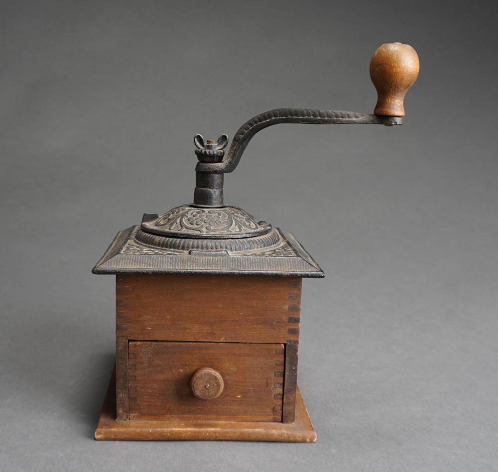 VICTORIAN COFFEE GRINDER, H: 11 IN.