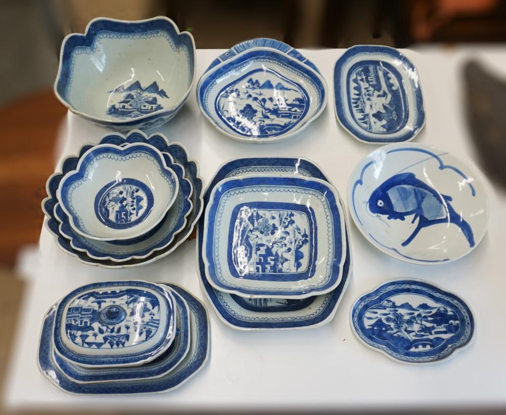 COLLECTION OF CHINESE BLUE AND