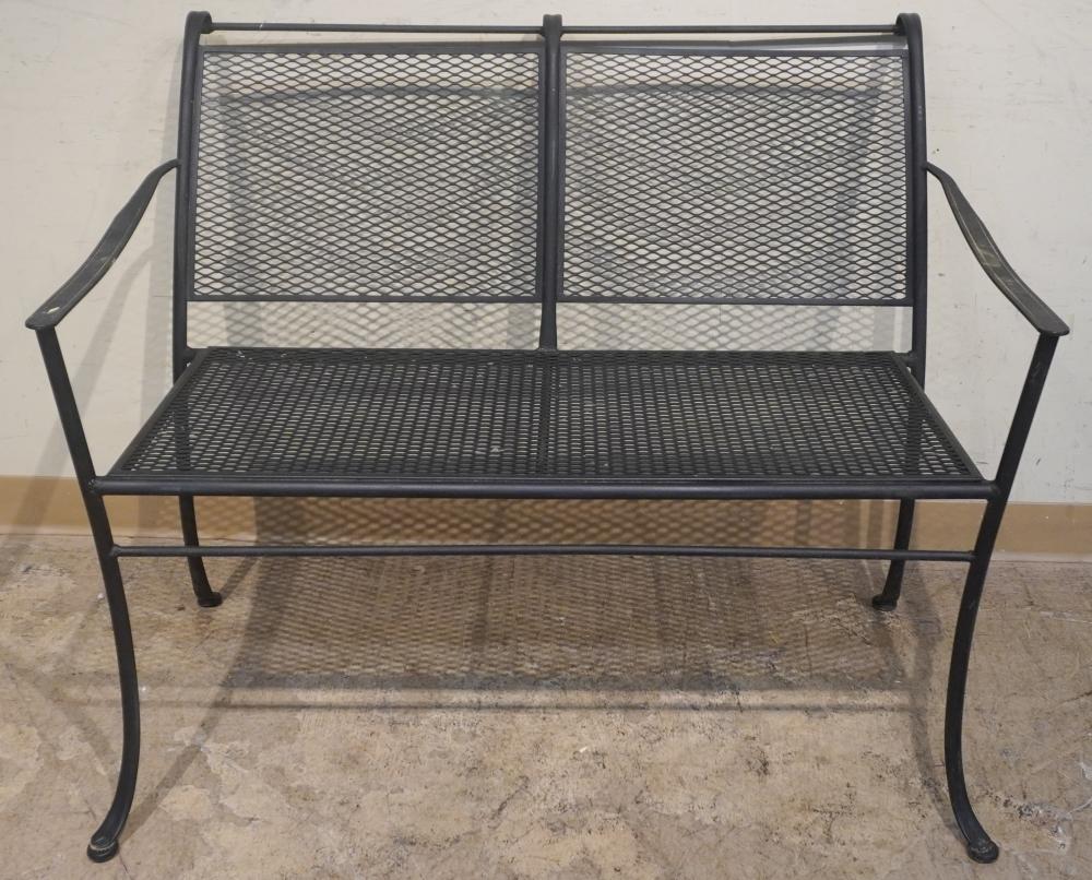 BLACK PAINTED WROUGHT IRON SETTEE 2e66ca