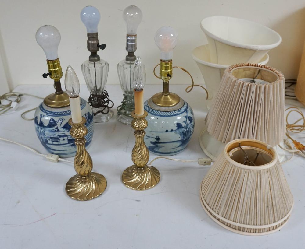 THREE PAIRS OF ASSORTED TABLE LAMPSThree