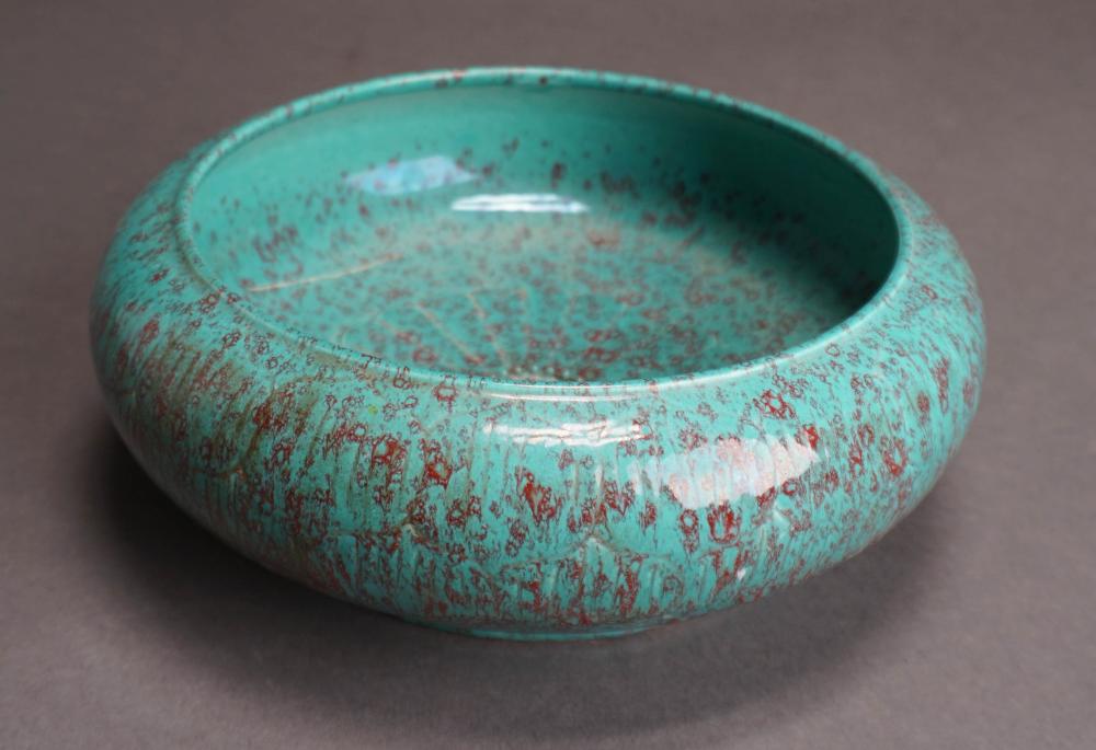 CHINESE TURQUOISE GROUND PORCELAIN 2e681d