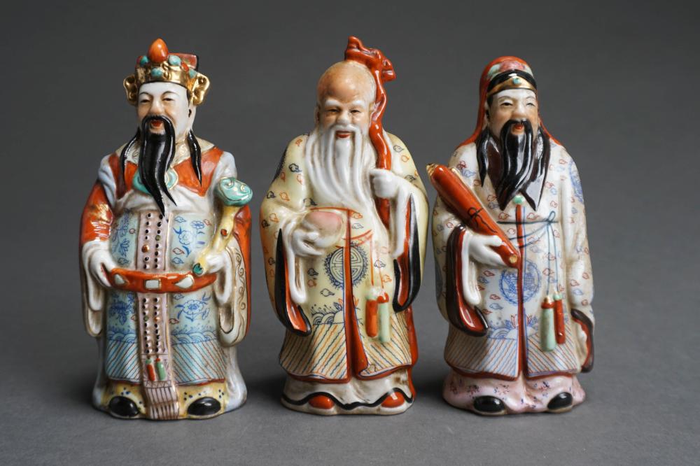 SET OF THREE CHINESE PORCELAIN 2e685f