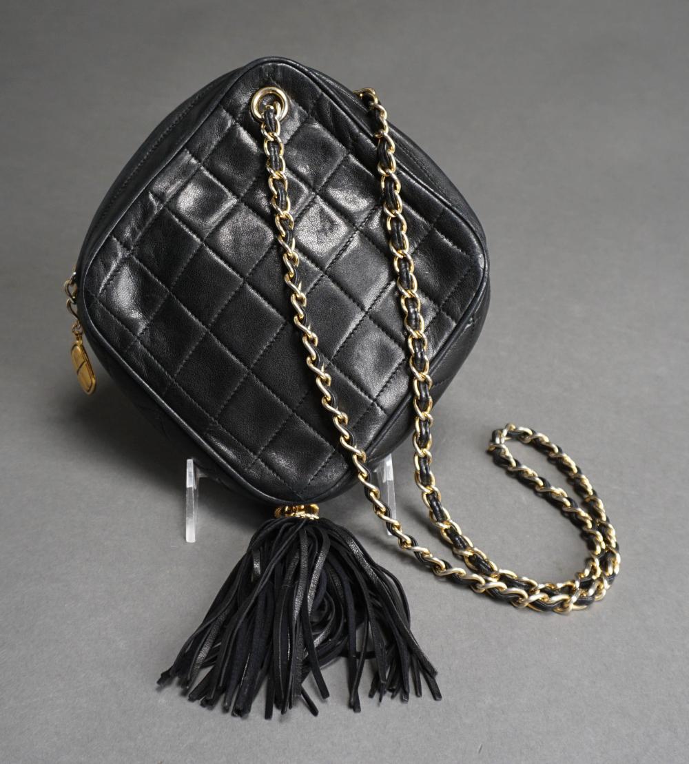 CHANEL QUILTED LAMBSKIN DIAMOND 2e686f