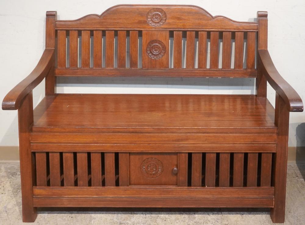 VICTORIAN STYLE MAHOGANY BENCH  2e68d0