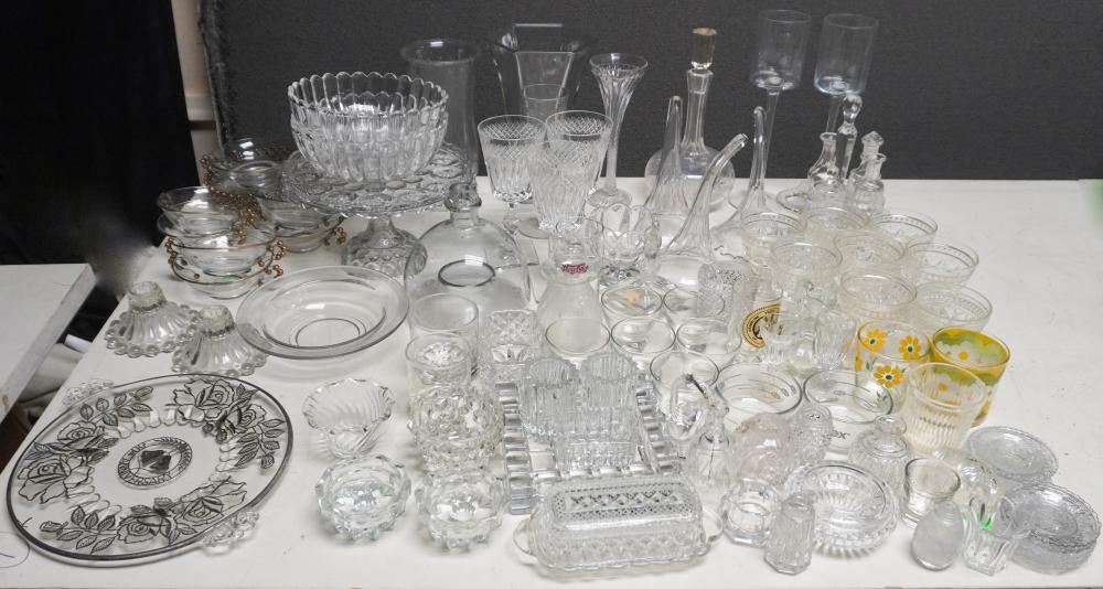 COLLECTION OF ASSORTED GLASS AND