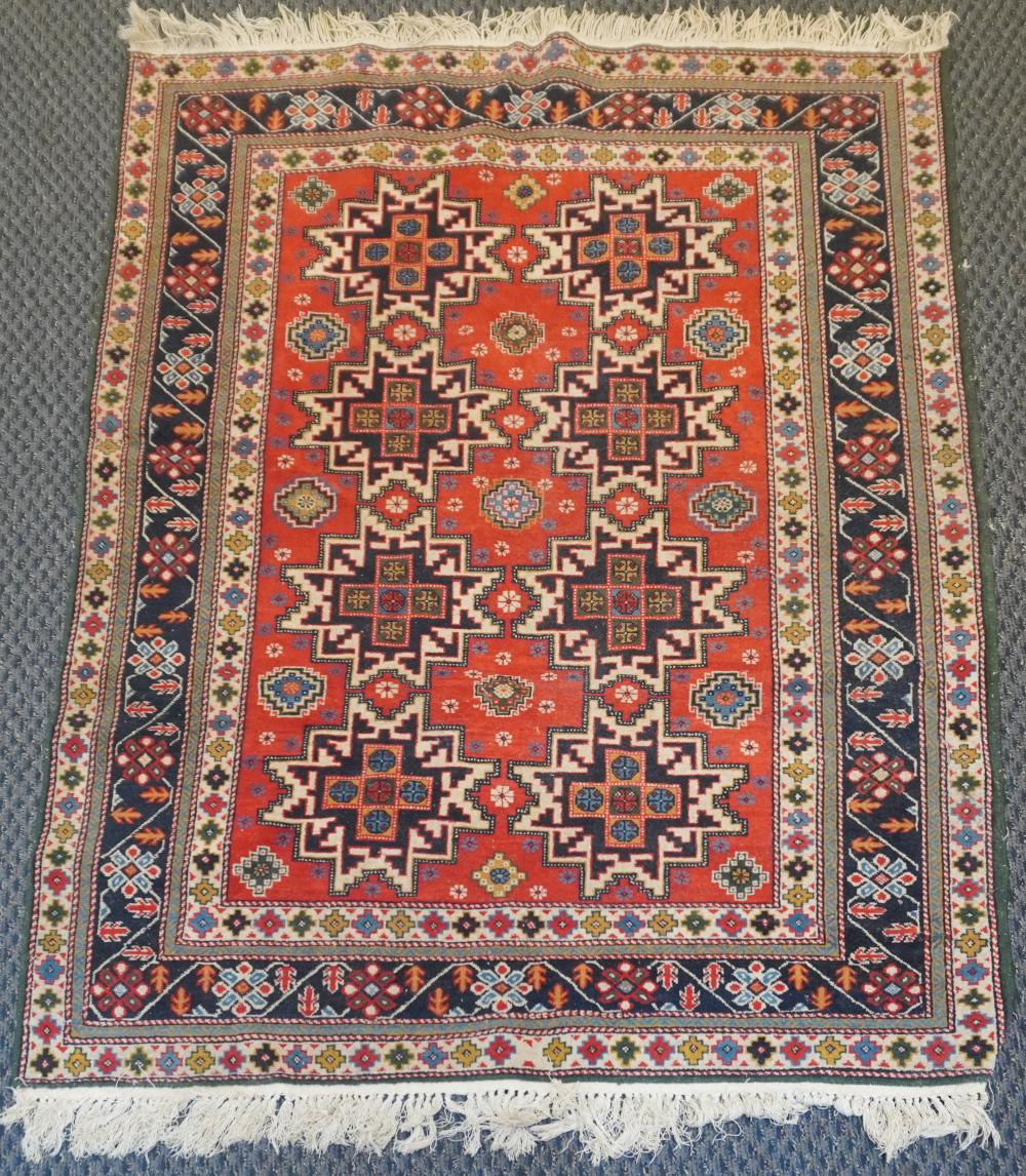 TURKISH RUG, 6 FT X 4 FT 4 INTurkish