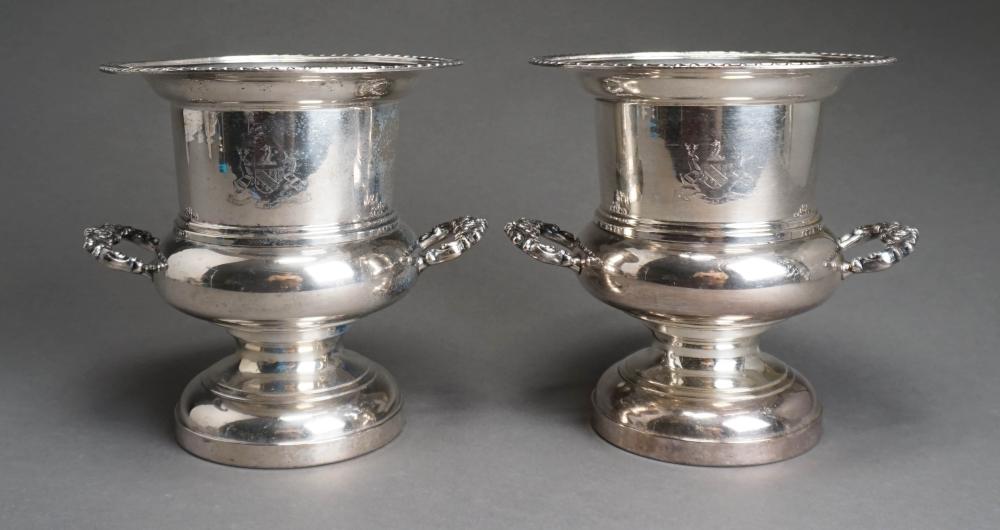 PAIR OF F ROGERS SILVERPLATE CAMPAGNE 2e69a9
