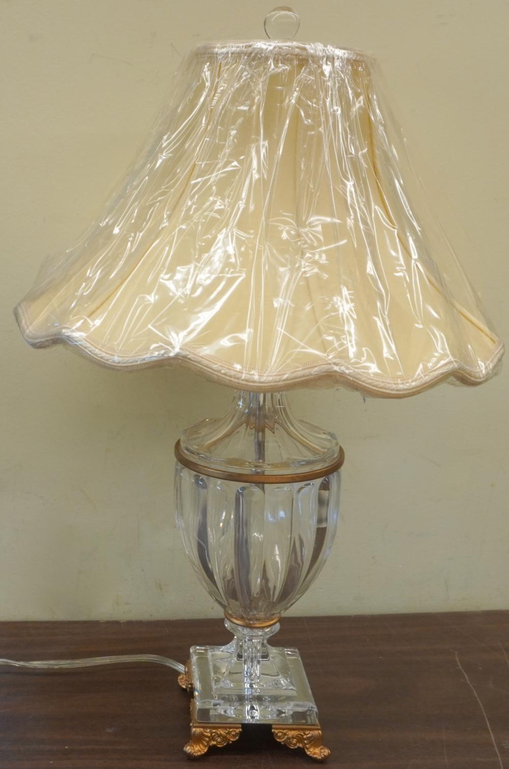 CRYSTAL URN-FORM TABLE LAMP, H: