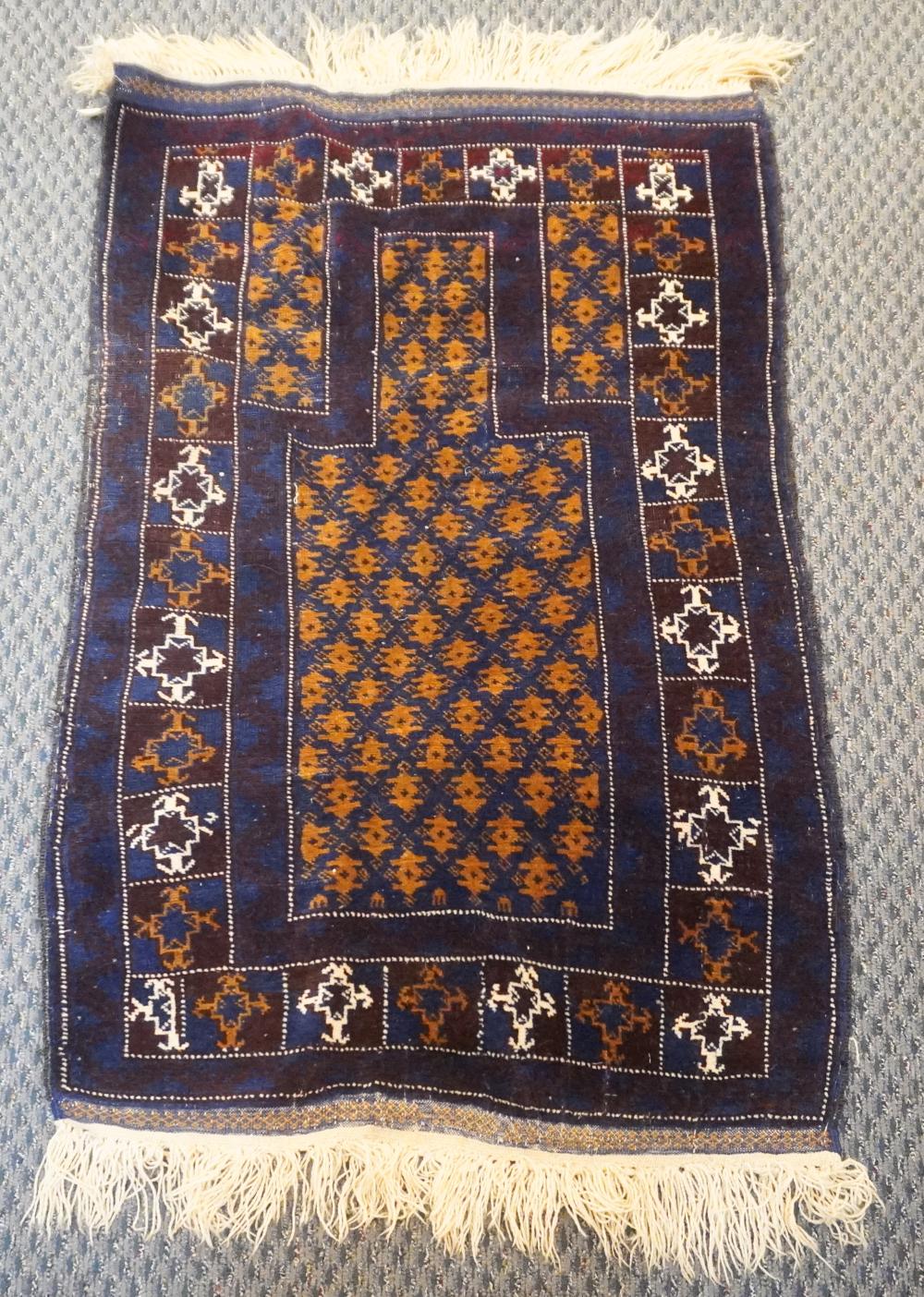 BOKHARA PRAYER RUG 4 FT 3 IN X