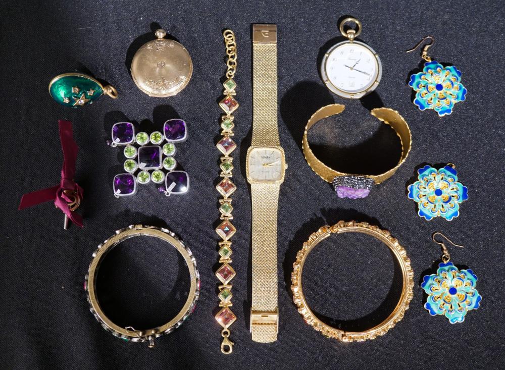 COLLECTION OF WATCHES AND COSTUME JEWELRYCollection