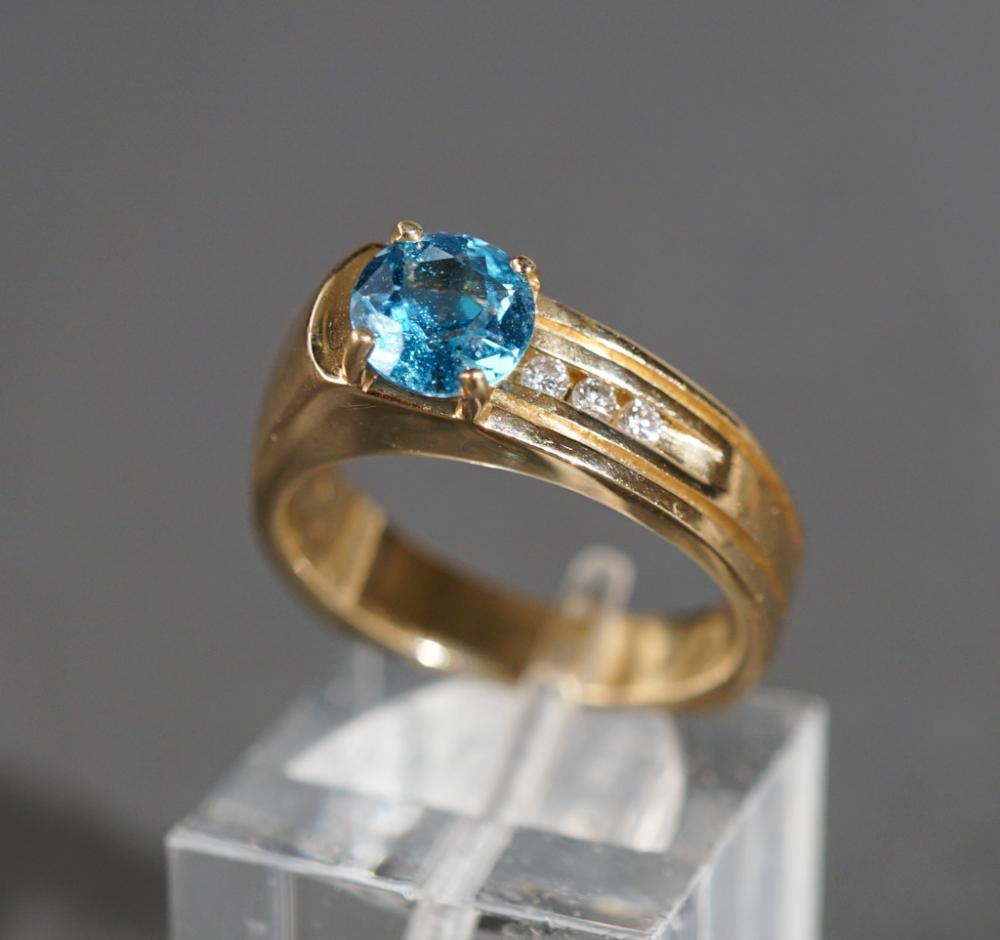 14 KARAT YELLOW GOLD BLUE TOPAZ 2e70fc