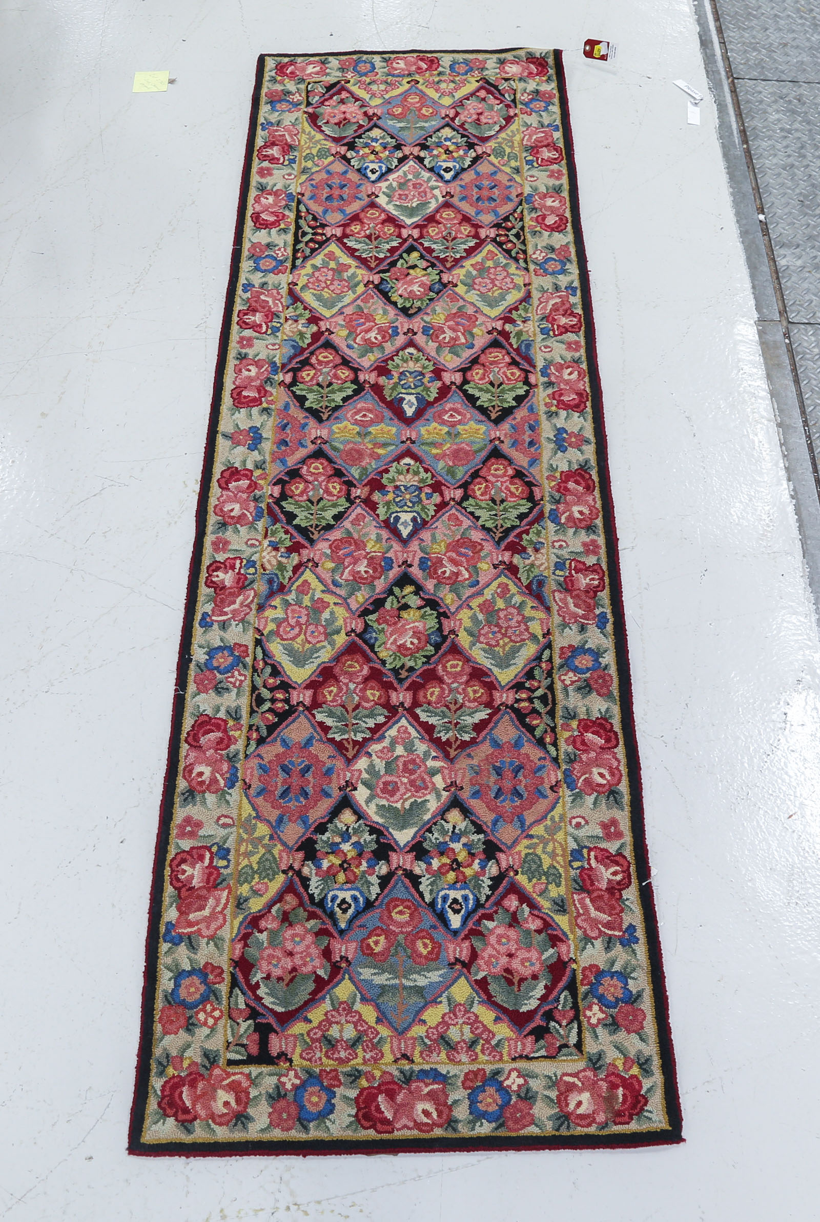 KERMAN DESIGN HOOK RUG 2 3 X 7 9 2e9bfc