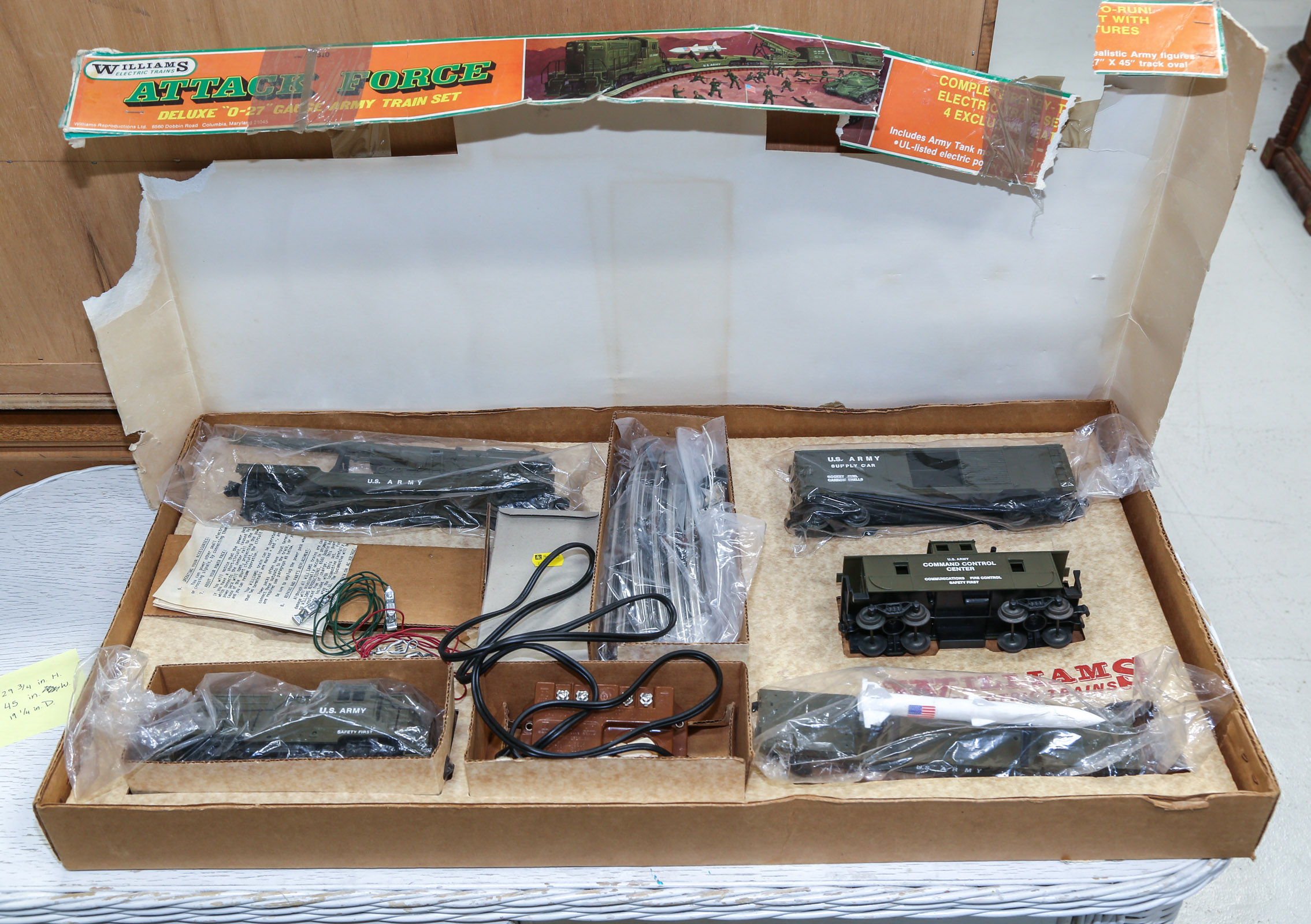 WILLIAMS ATTACK FORCE TRAIN SET