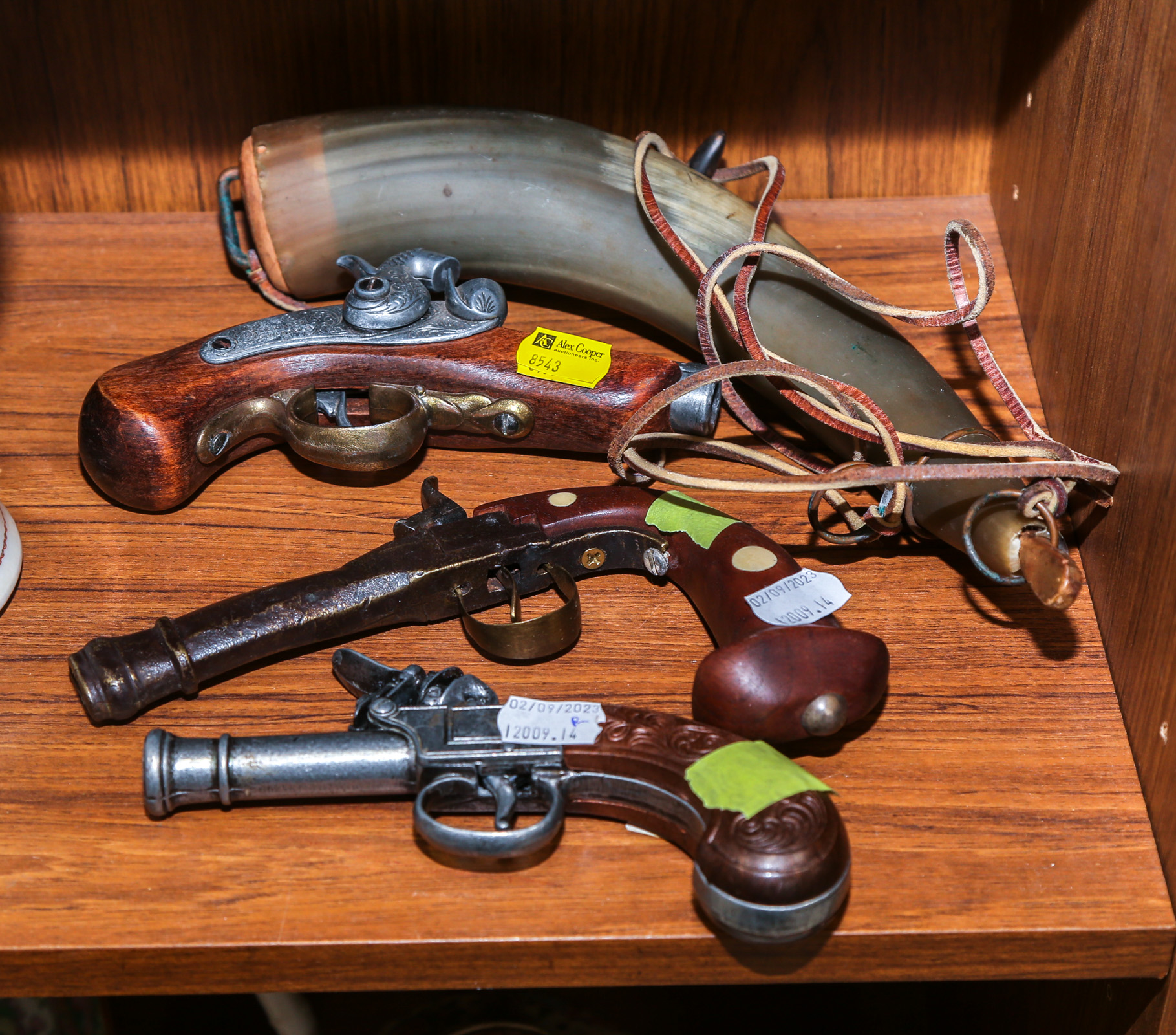 THREE REPLICA PISTOLS; POWDER HORN