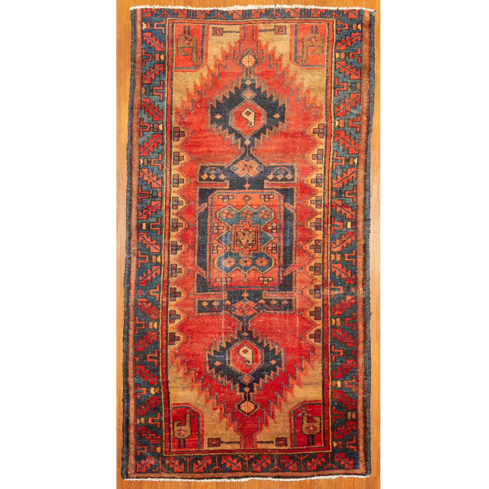 HAMADAN RUG, PERSIA, 3.4 X 6.3