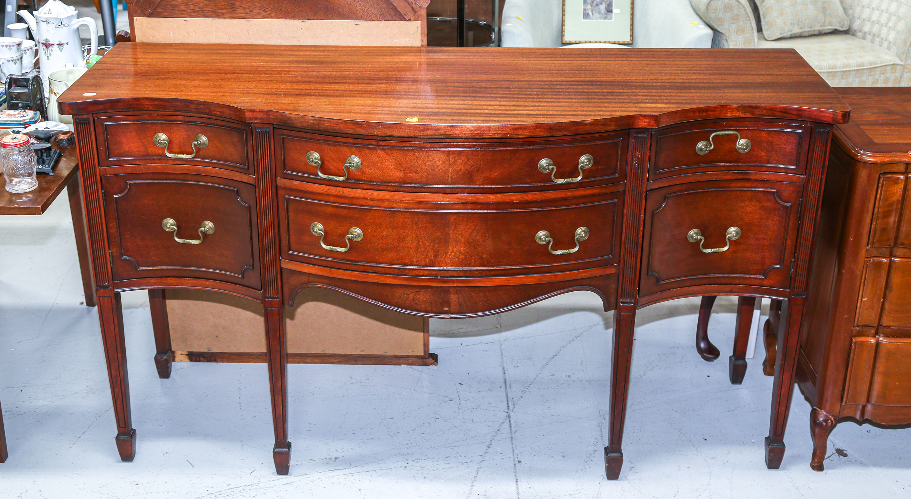 SHERATON STYLE MAHOGANY SIDEBOARD