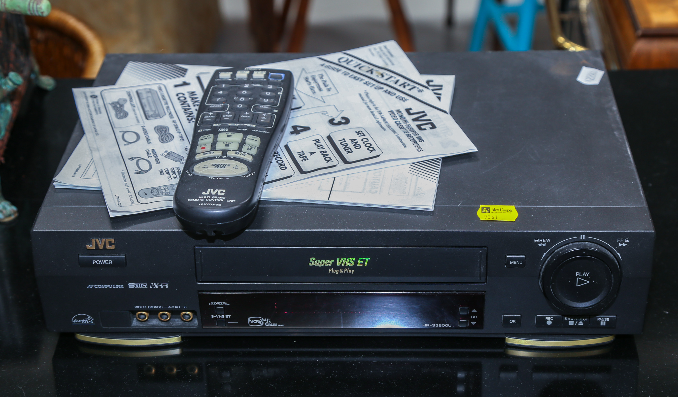 JVC SUPER VHS ET PLAYER Model HR S3800U  2ea316