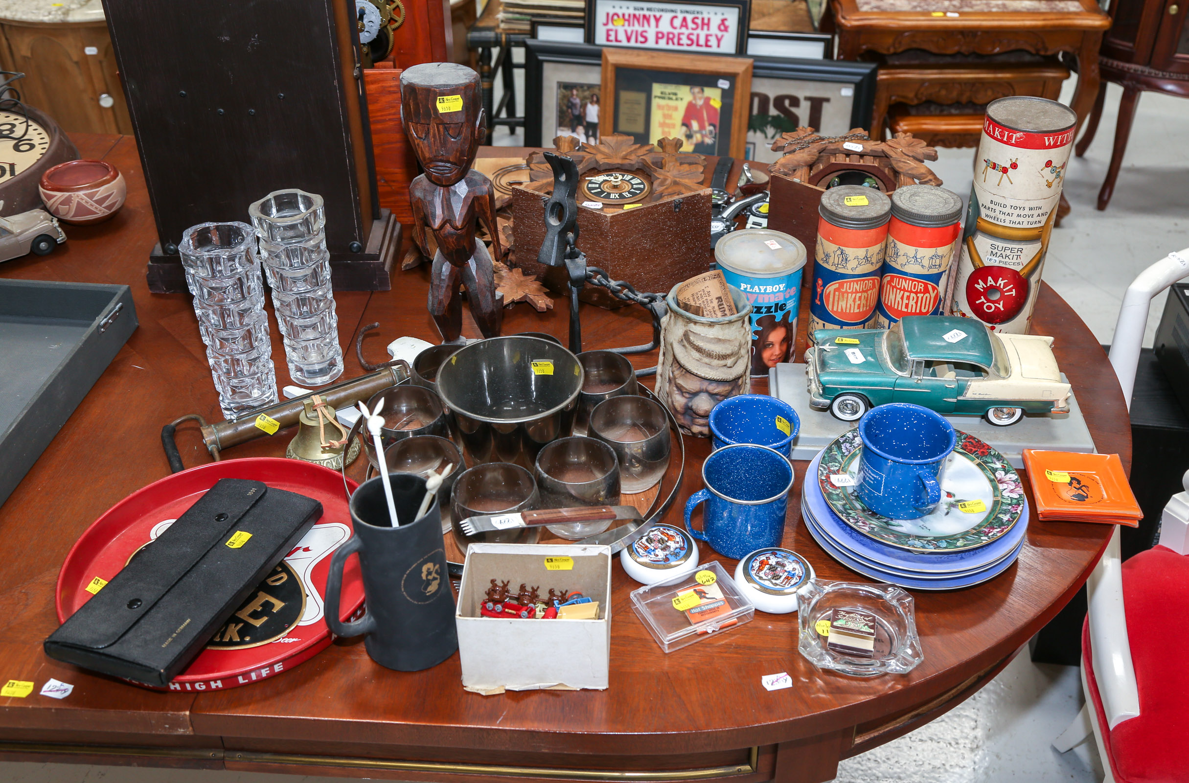 ASSORTED ITEMS Including tinker