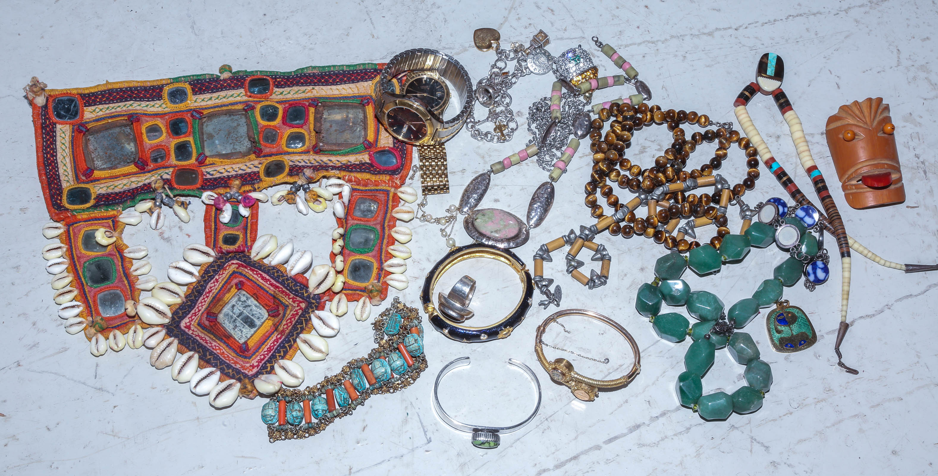 GROUP OF ASSORTED JEWELRY & WATCHES