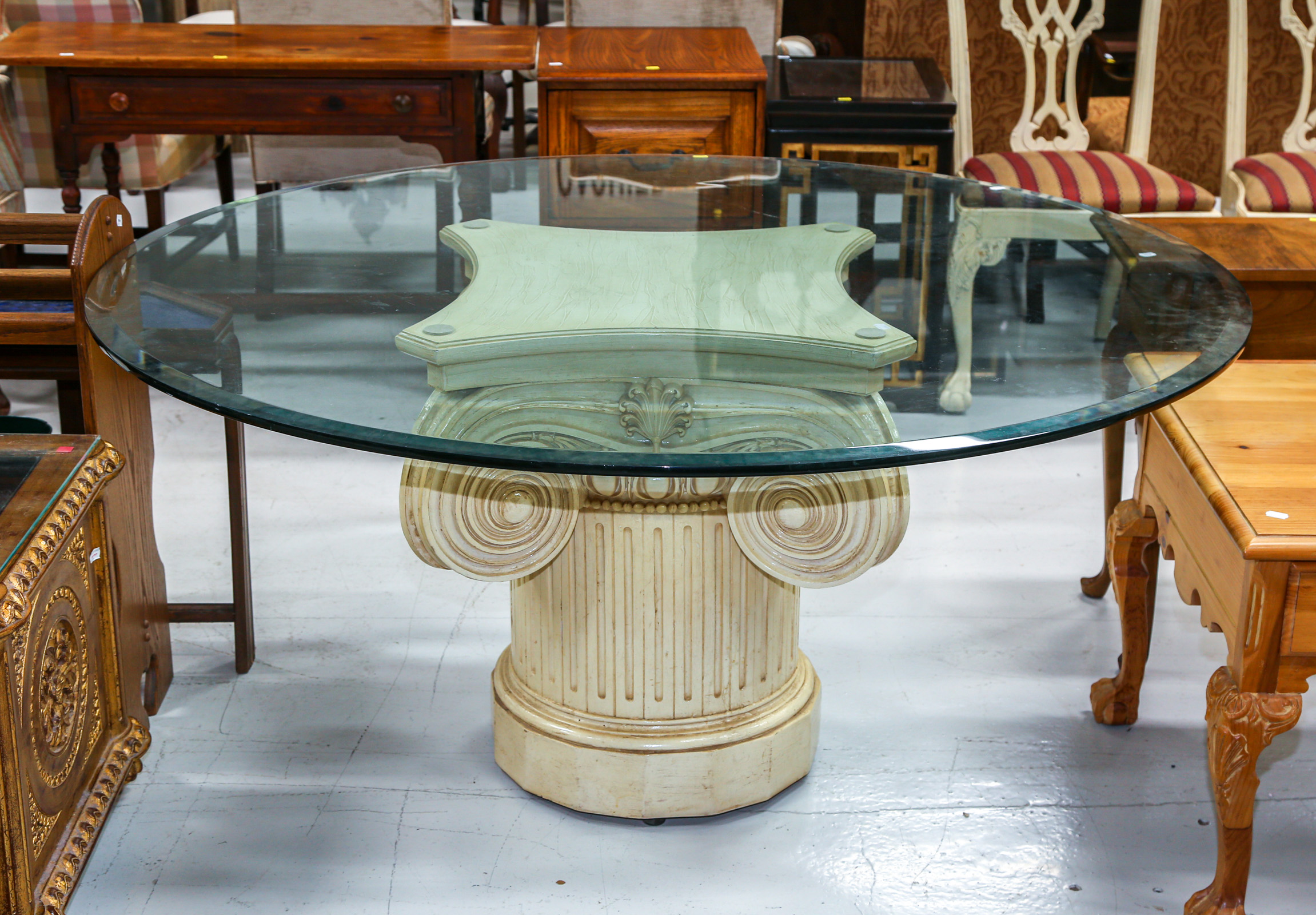 GLASS TOP DINETTE TABLE With classical 2ea493