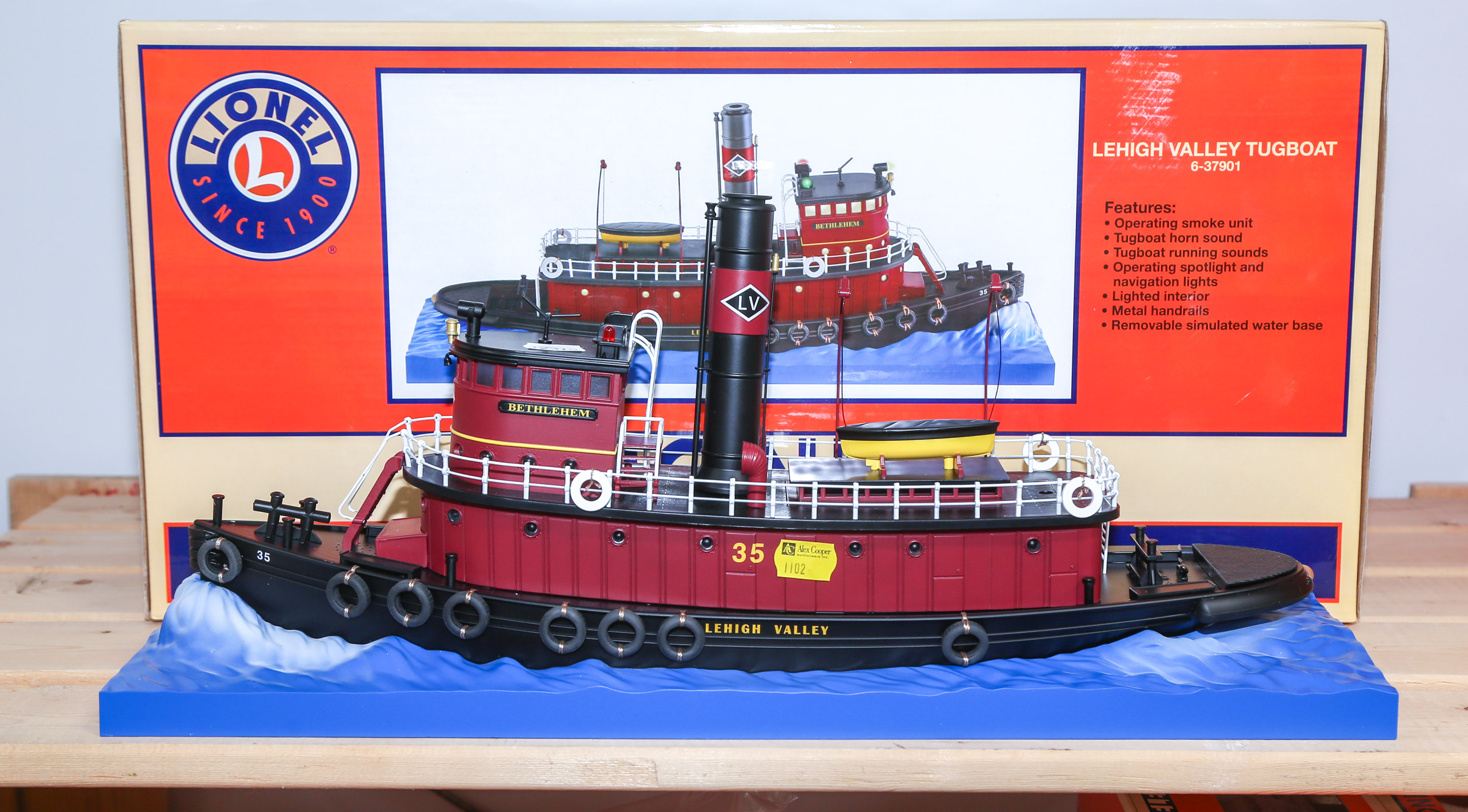 LIONEL LEHIGH VALLEY TUGBOAT Appears 2ea4ba