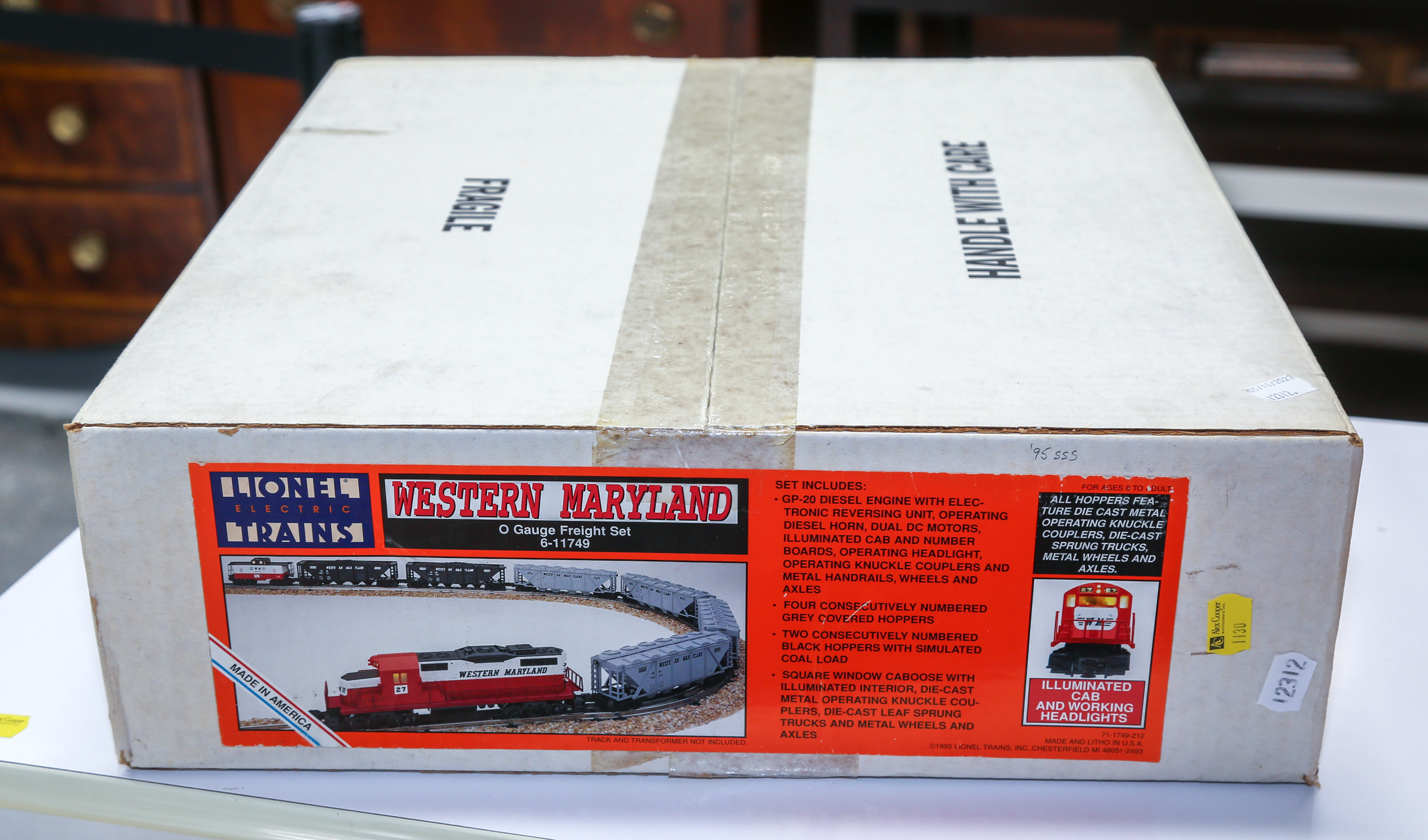 LIONEL WESTERN MARYLAND BOXED TRAIN