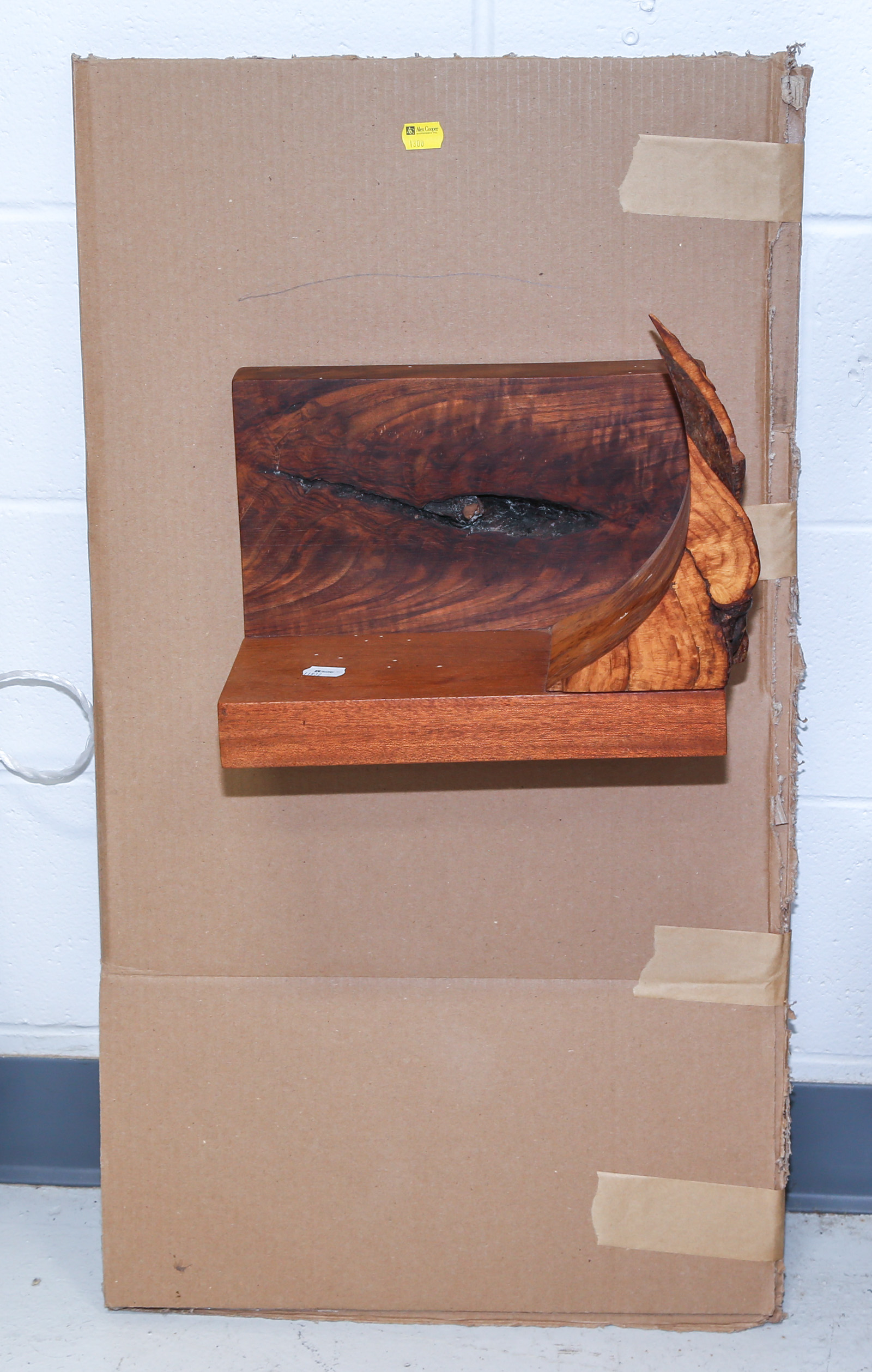 MODERN STYLE BURL-SLAB BRACKET