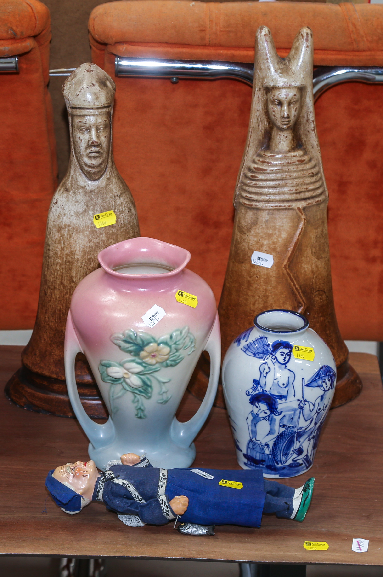 ASSORTED DECORATIVE ITEMS Including