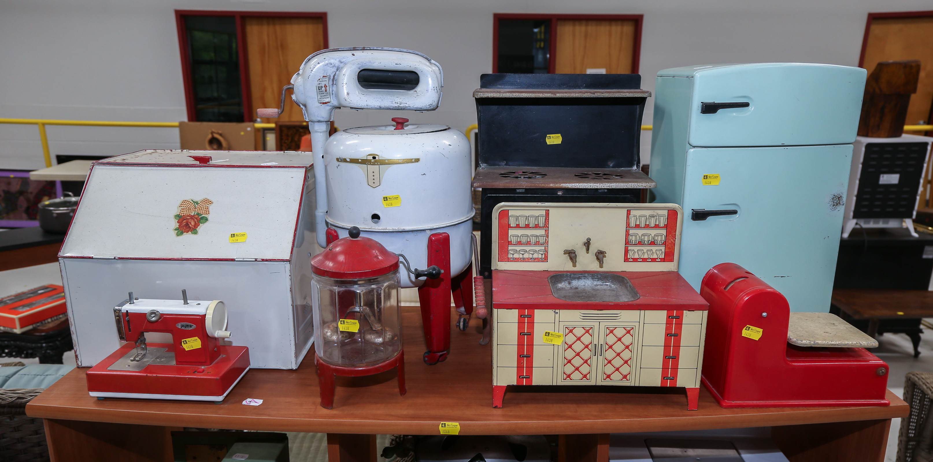 EIGHT VINTAGE KITCHEN & LAUNDRY TOY