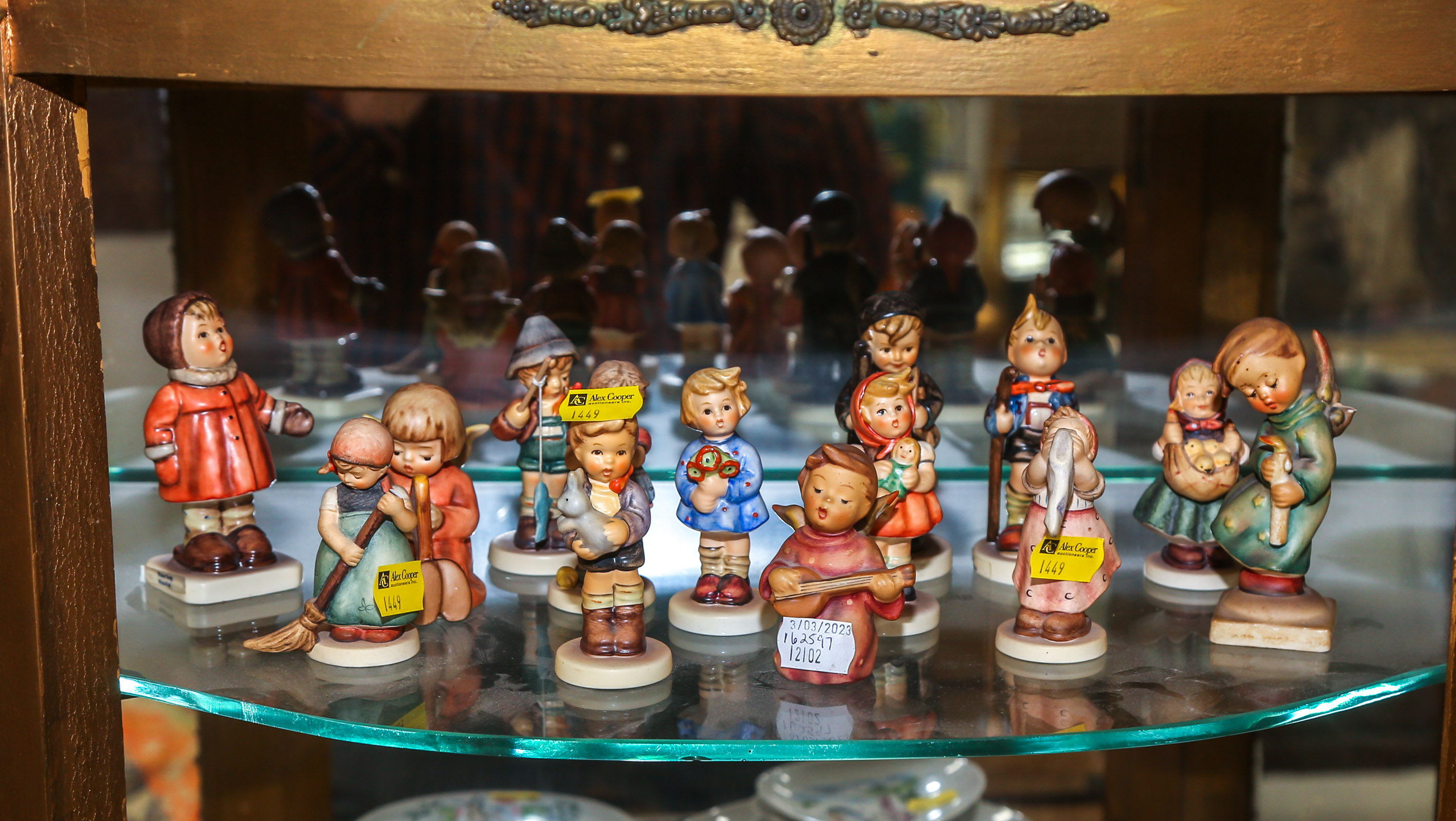 GROUP OF 14 HUMMEL FIGURES Stamped with