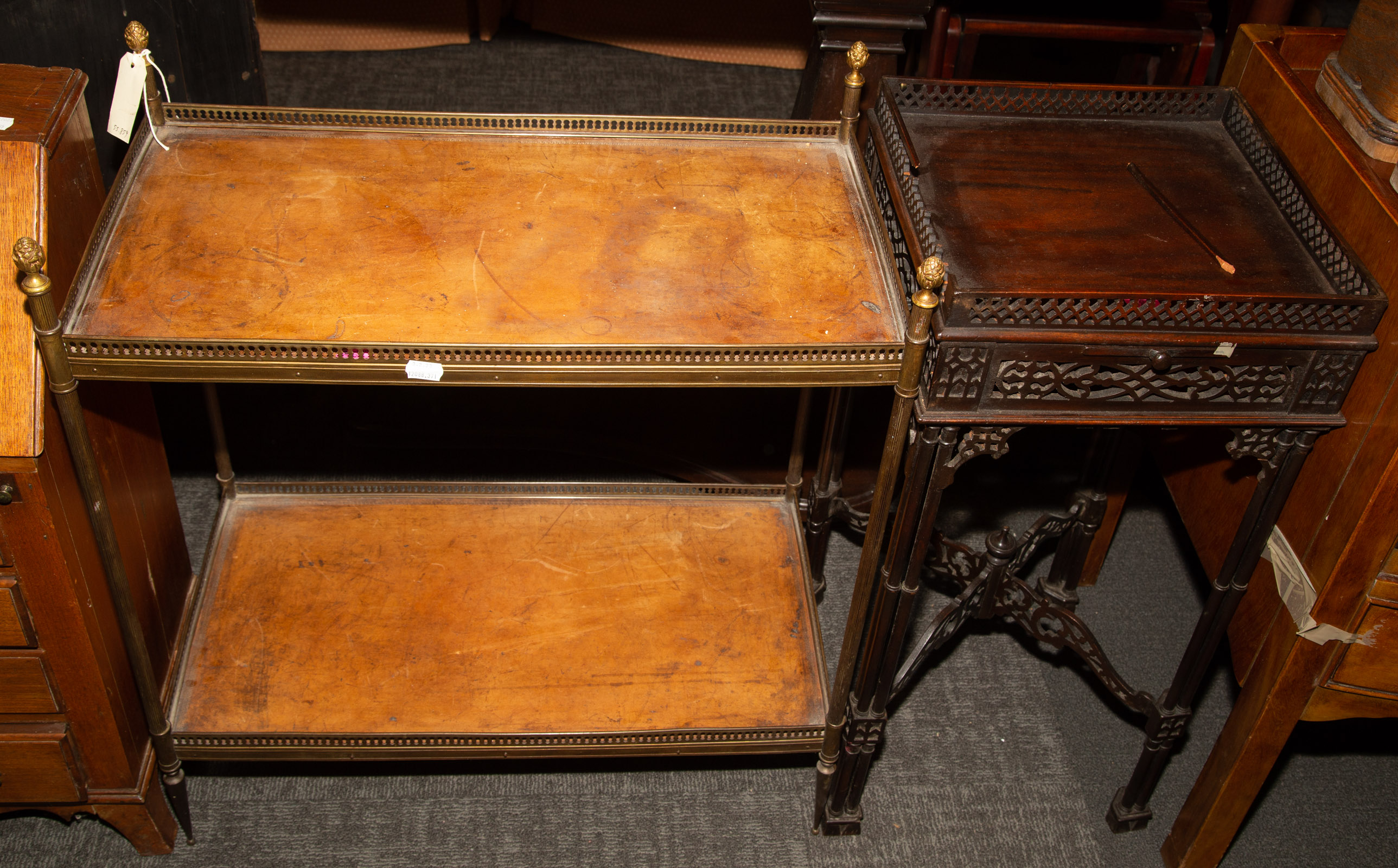 GEORGIAN STAND CHINESE CHIPPENDALE 2ea8f2