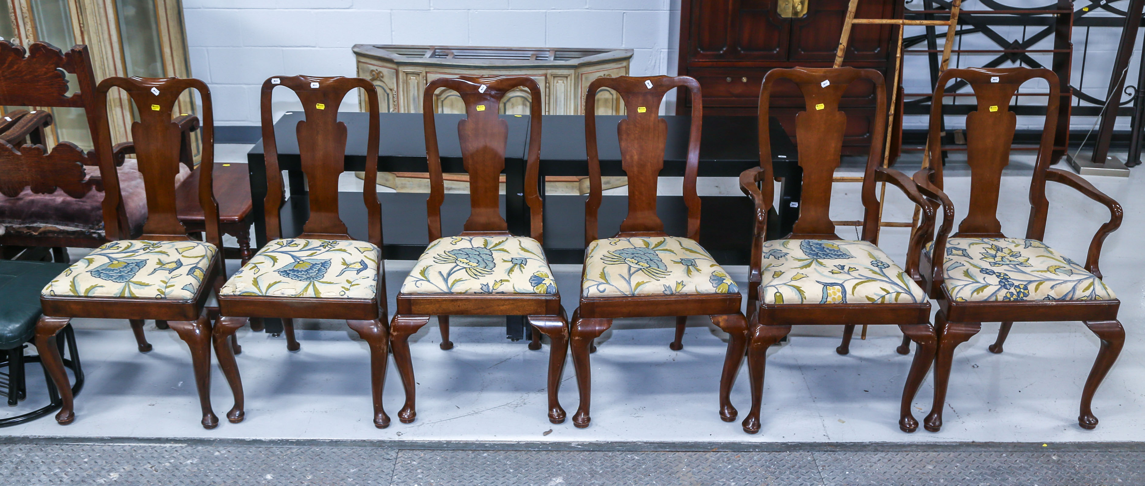 SET OF SIX QUEEN ANNE STYLE DINING 2ea918