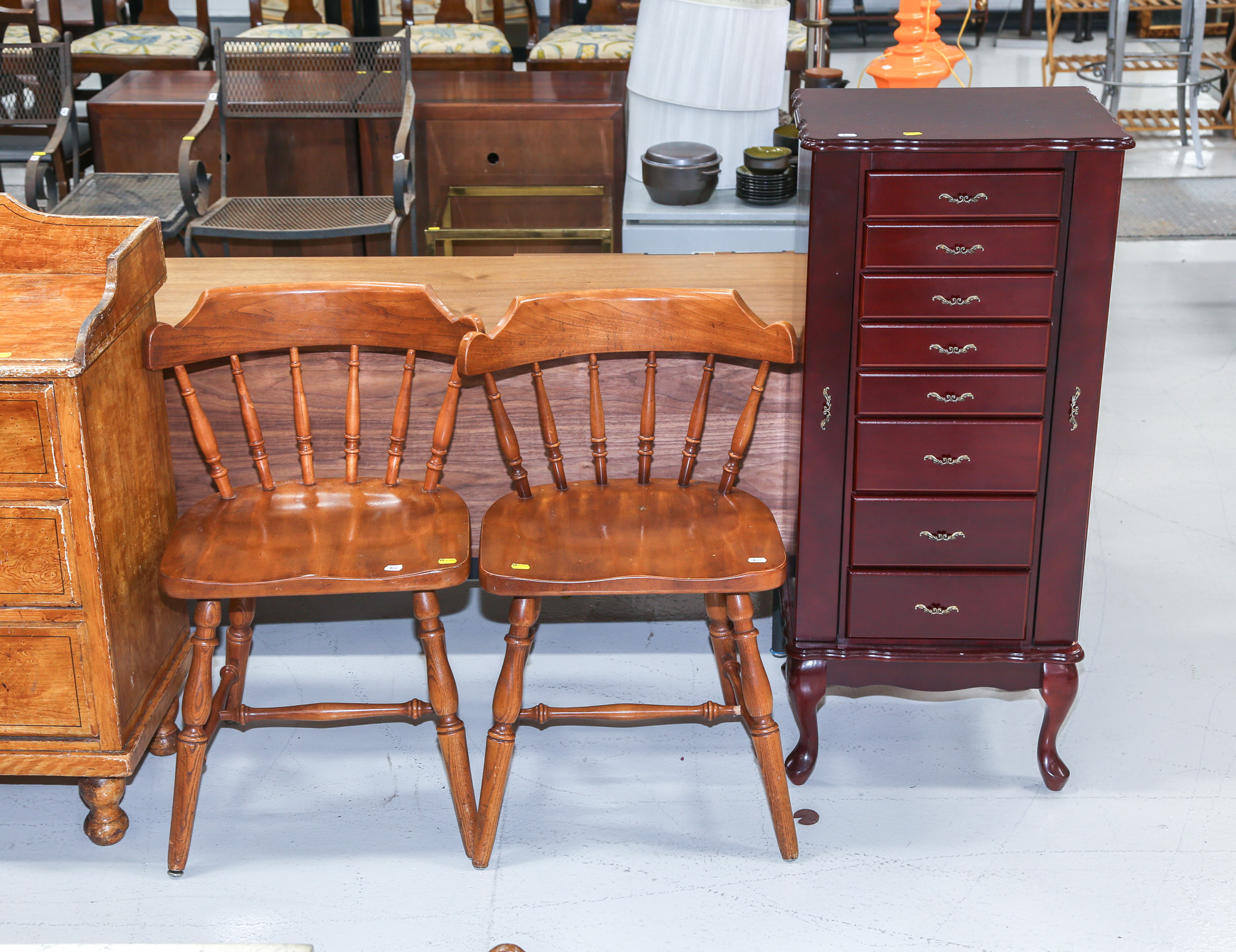 A PAIR OF COLONIAL STYLE BIRCH 2ea928