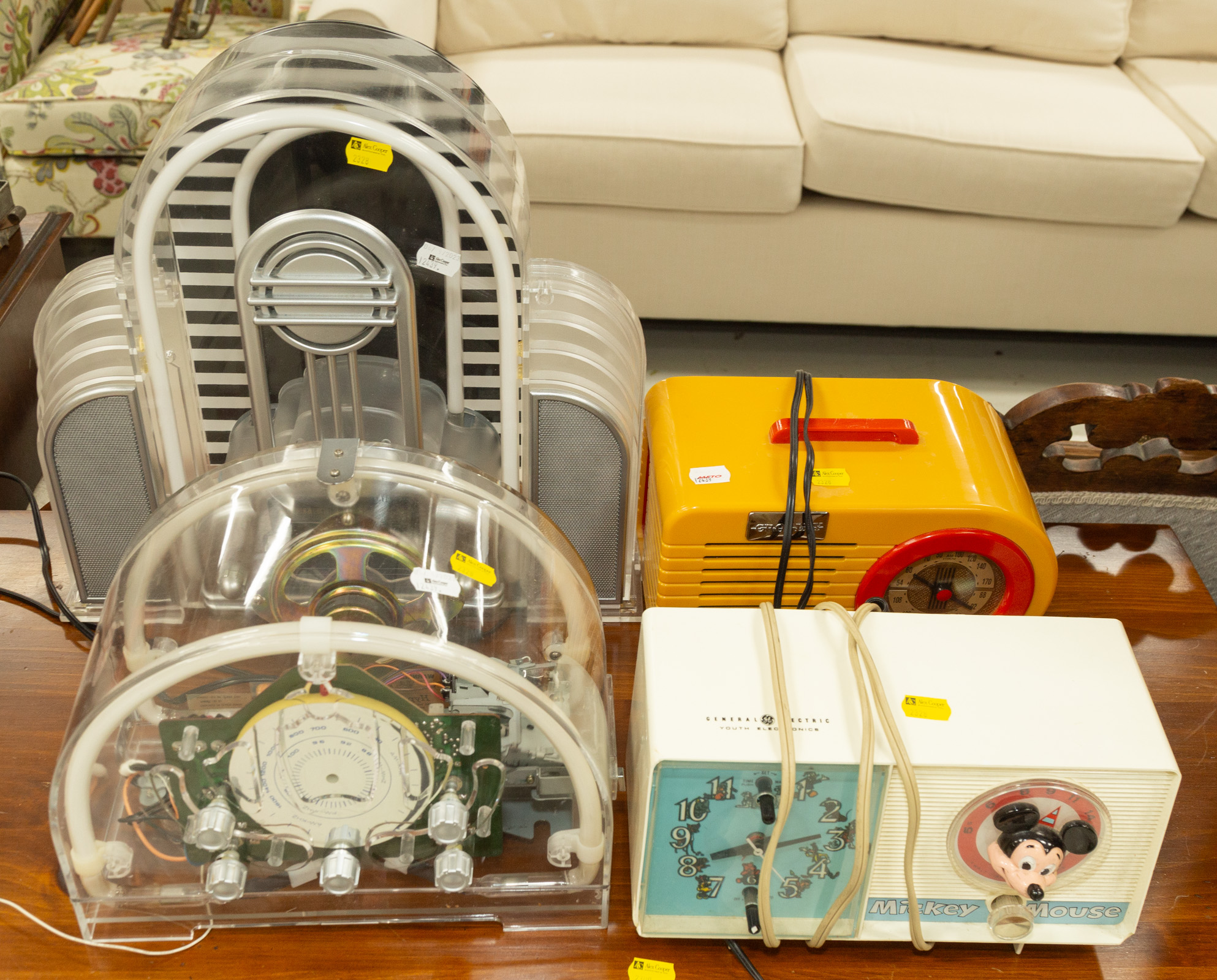 FOUR VINTAGE STYLE RADIOS Including