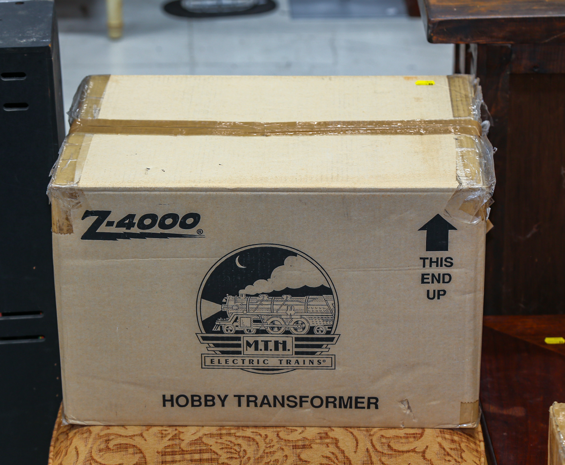 MTH Z-4000 TRANSFORMER Apparently