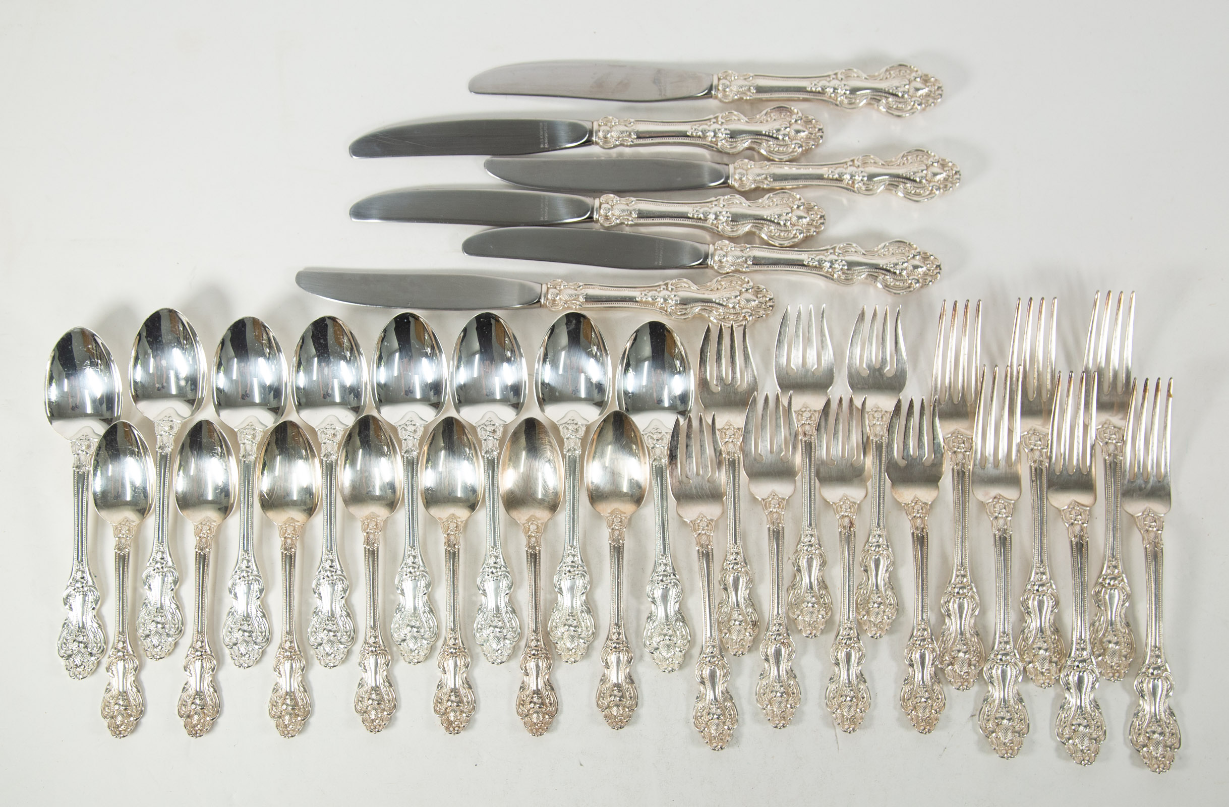 REED & BARTON STAINLESS FLATWARE