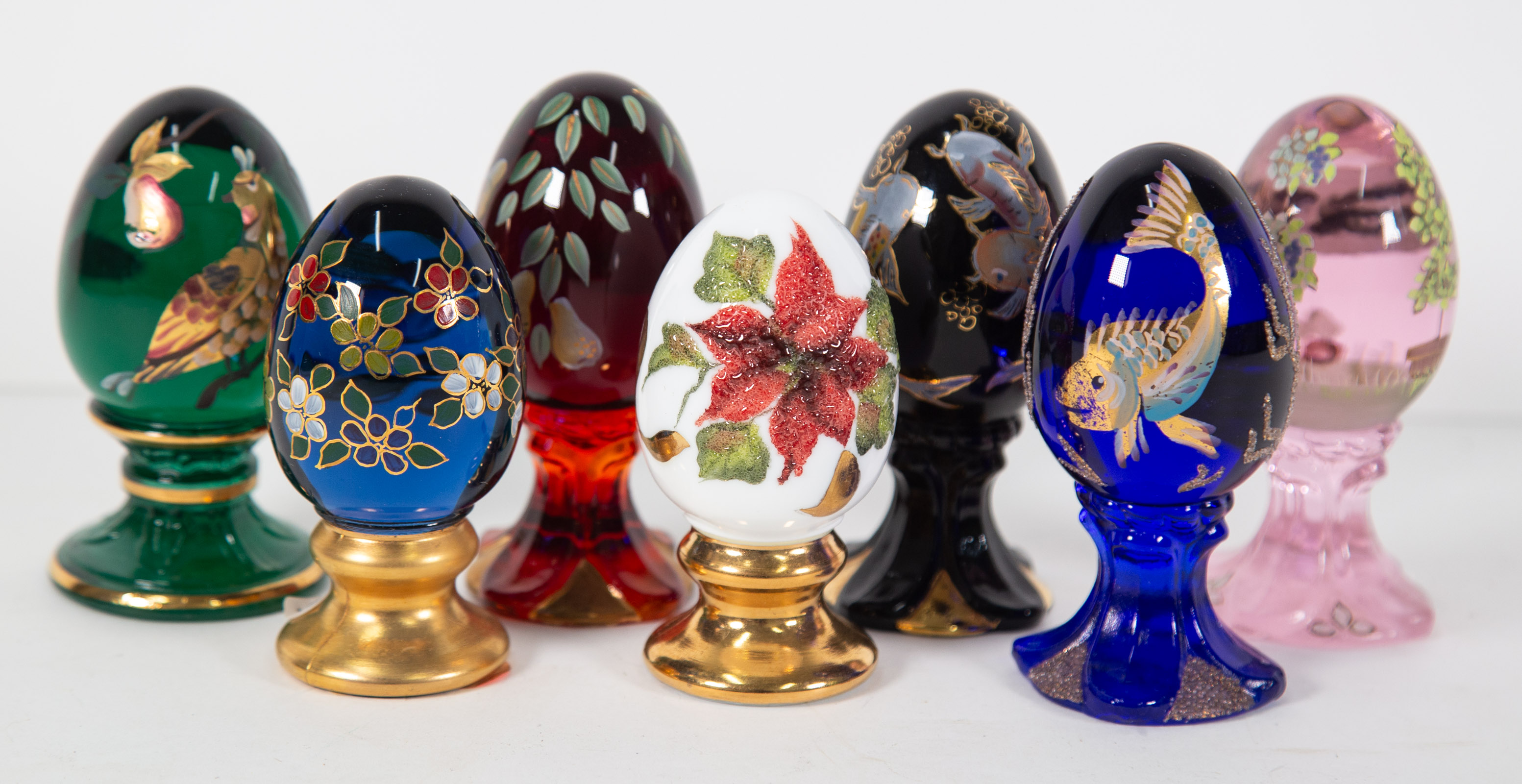 SEVEN FENTON ARTIST SIGNED EGGS .