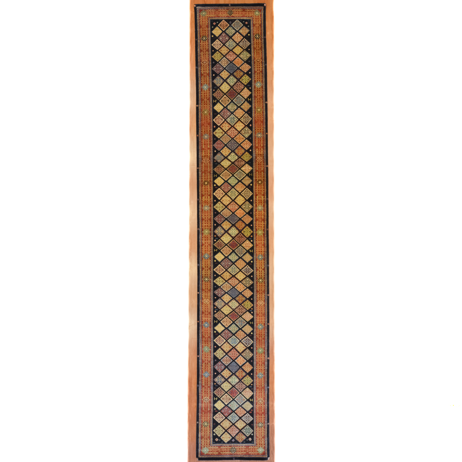 GEOMETRIC DESIGN RUNNER, INDIA,