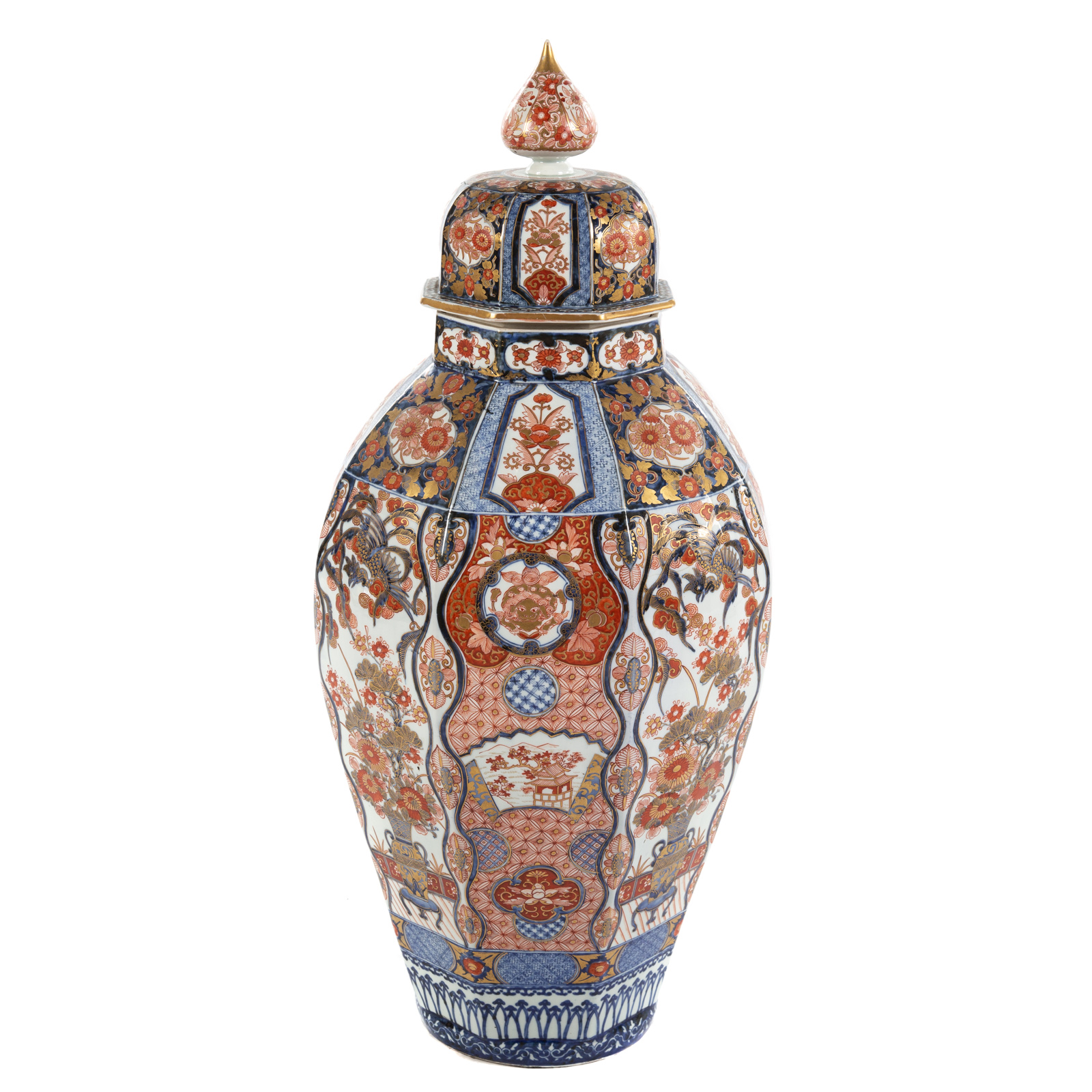 JAPANESE IMARI PORCELAIN TEMPLE JAR