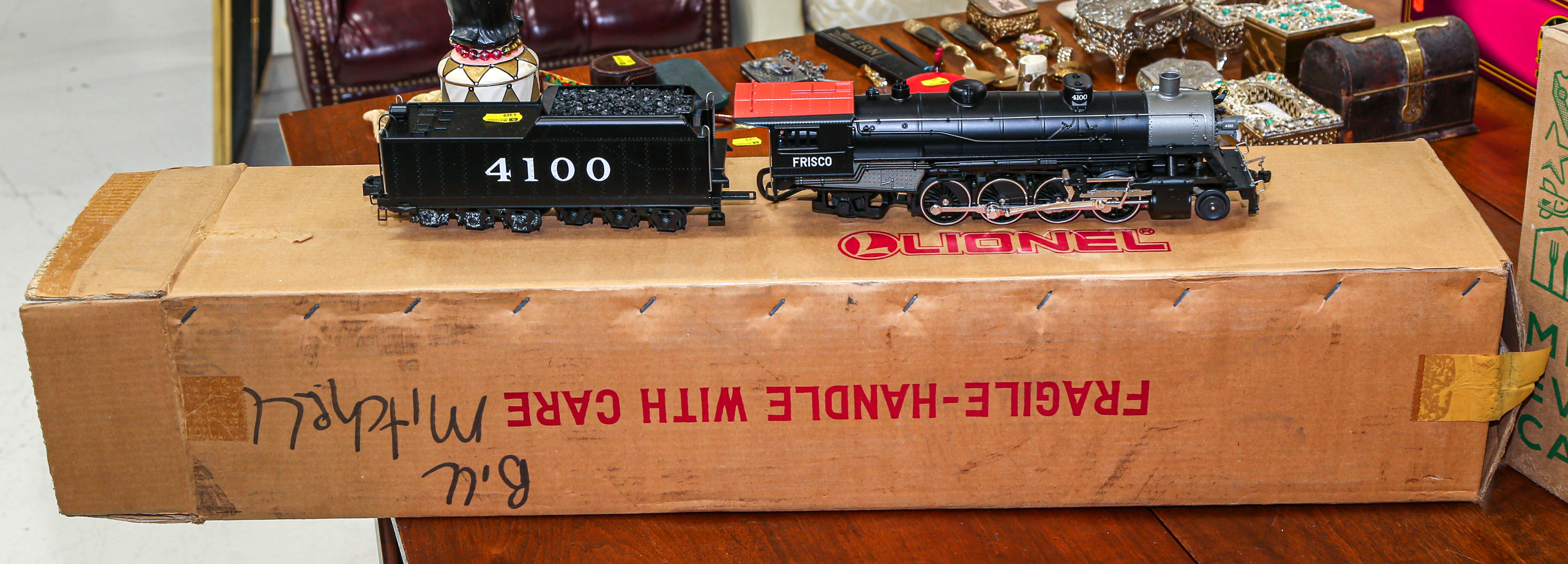 LIONEL 4100 ENGINE TENDER With 2e8c95