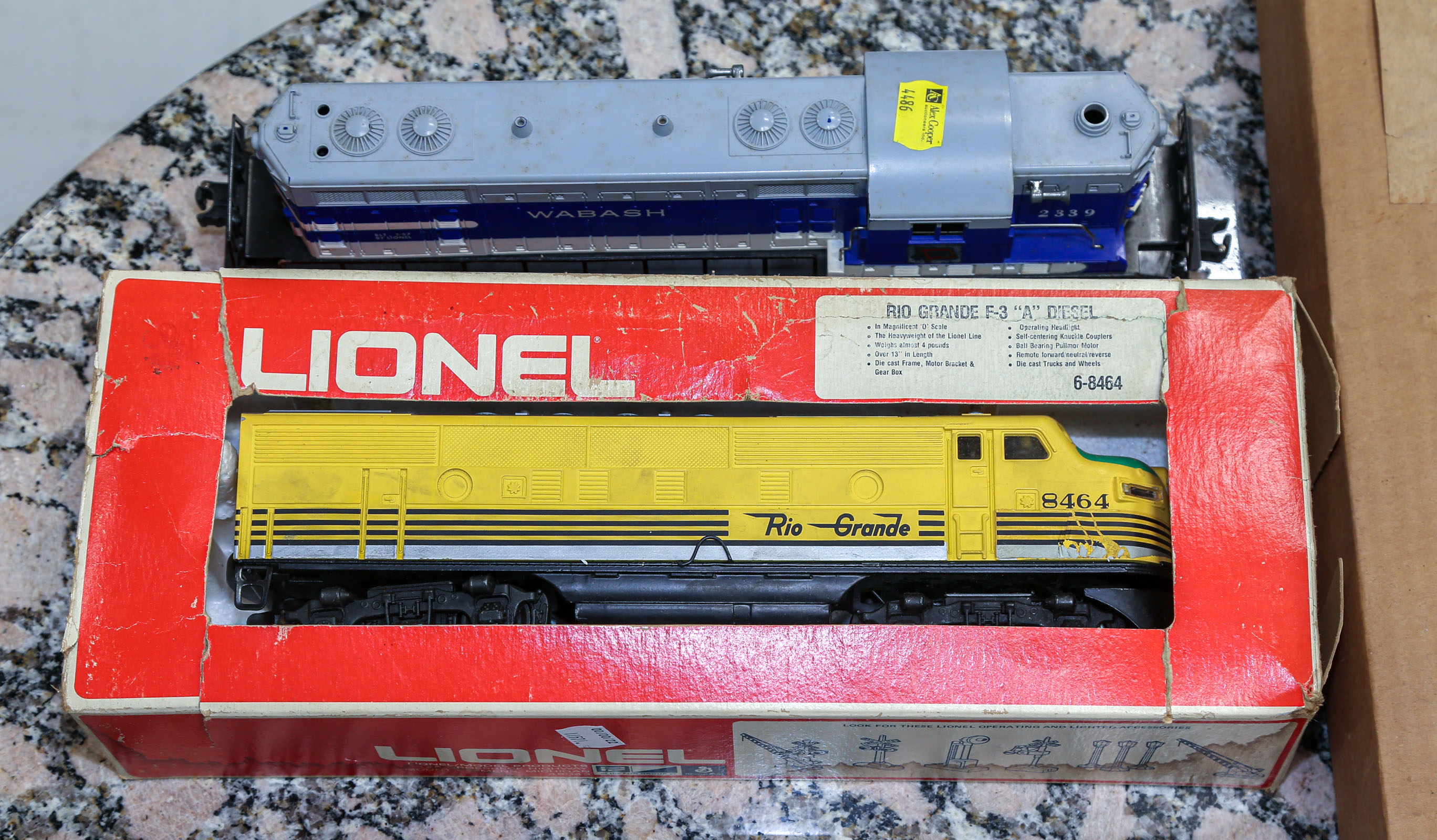 TWO LIONEL DIESEL TRAIN LOCOMOTIVES 2e8d0a