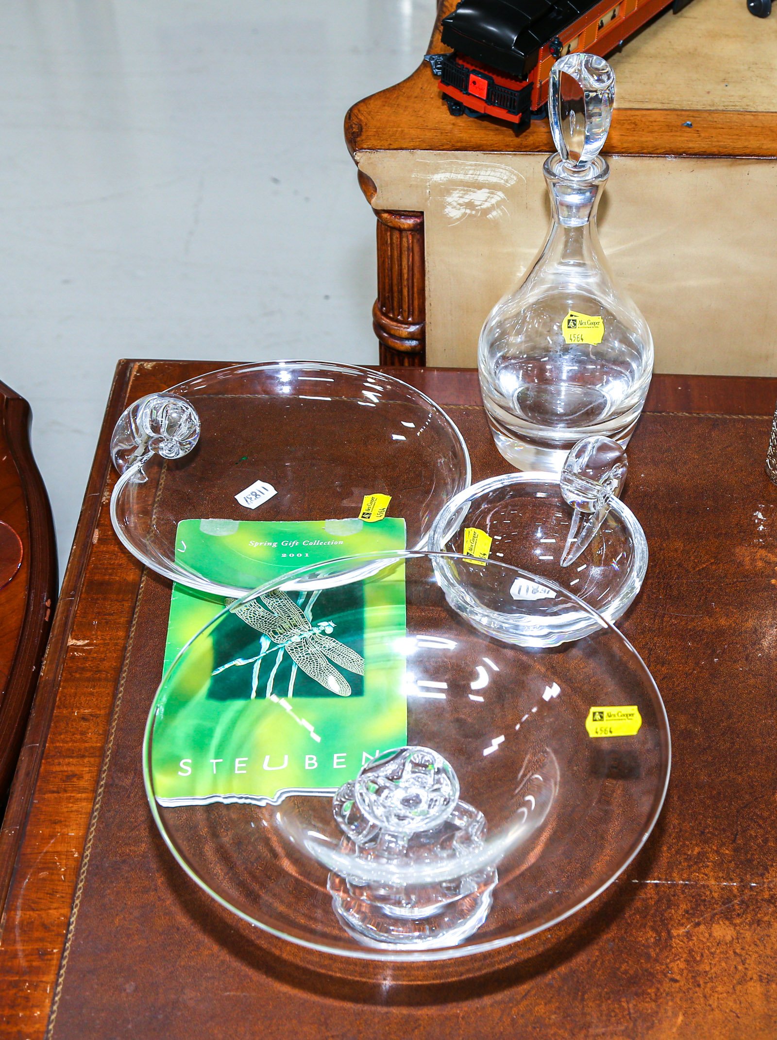 FOUR PIECES OF STEUBEN GLASS With