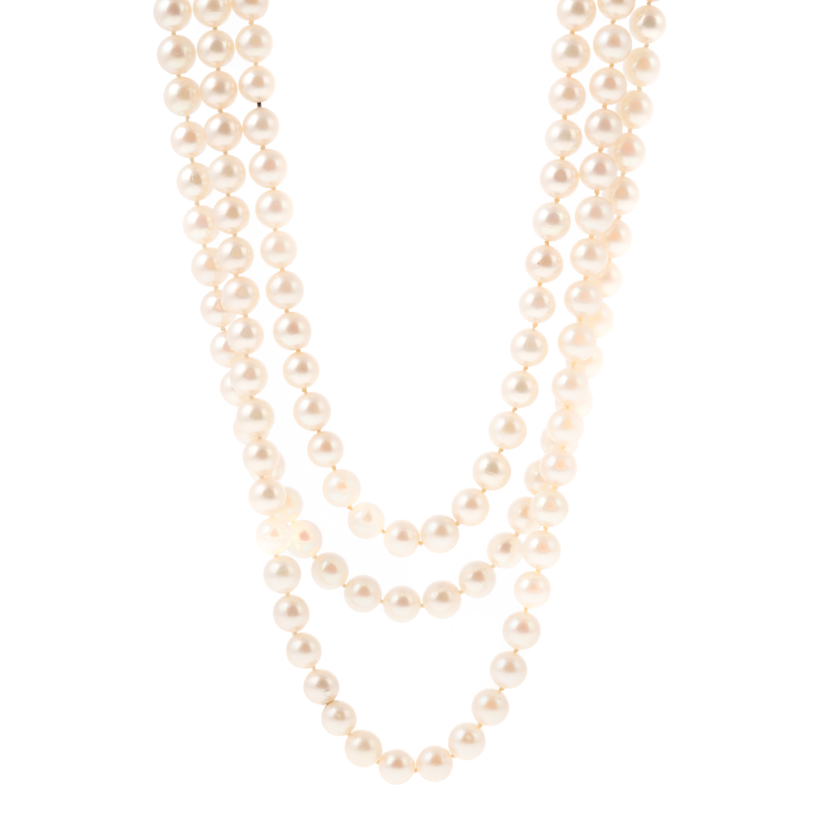 A VERY FINE ROPE LENGTH PEARL NECKLACE