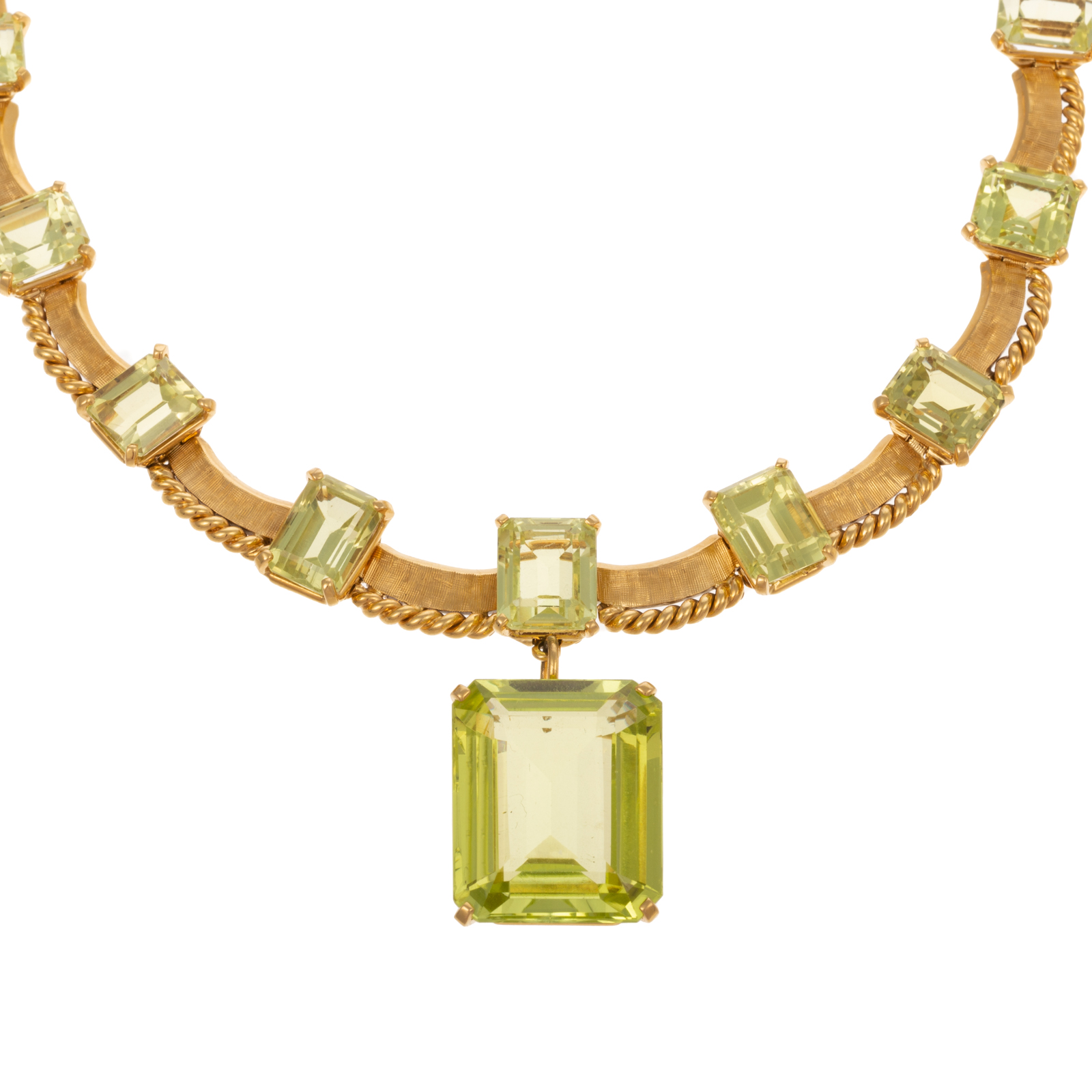 AN IMPRESSIVE 18K YELLOW GOLD PERIDOT