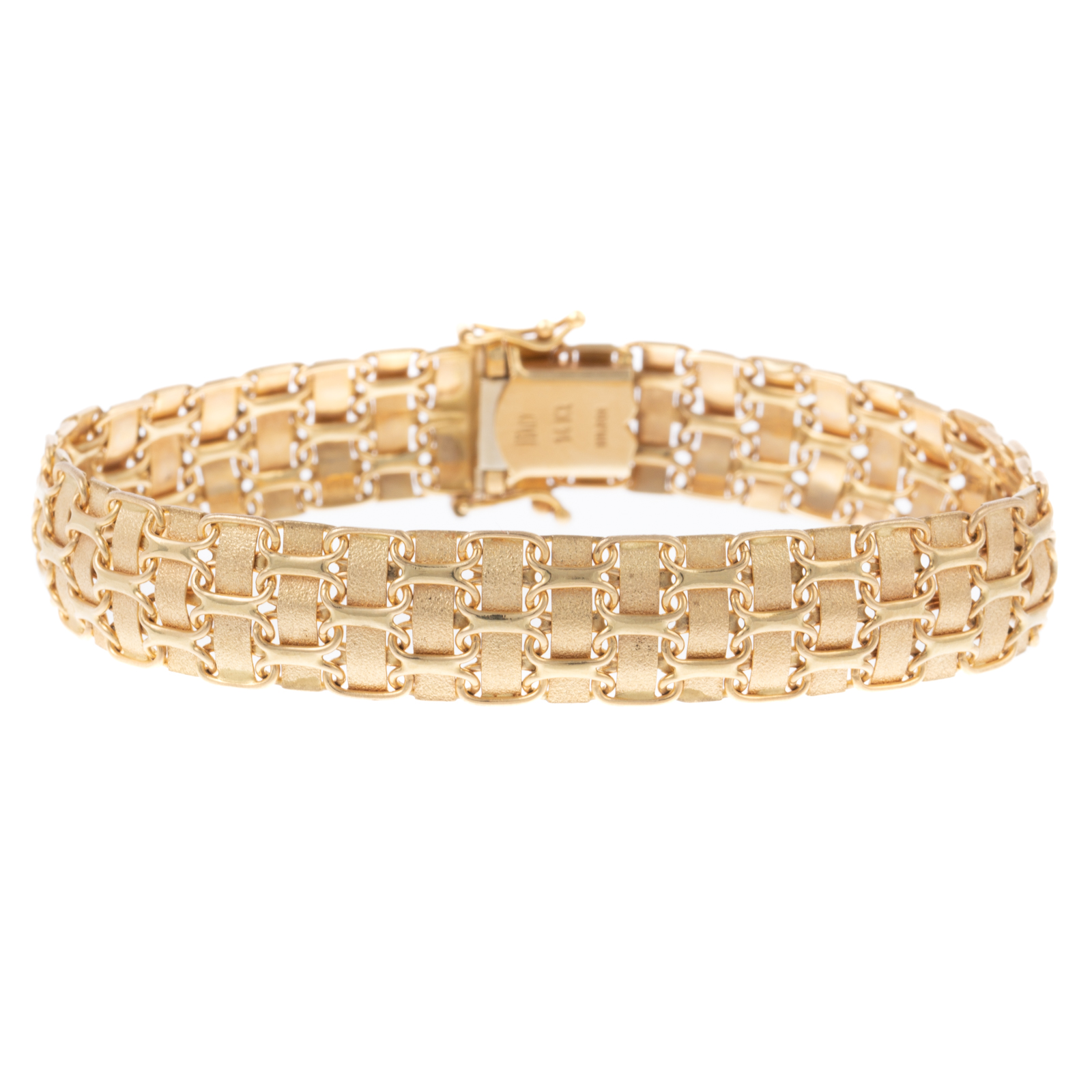 AN ITALIAN WIDE BASKET WEAVE BRACELET